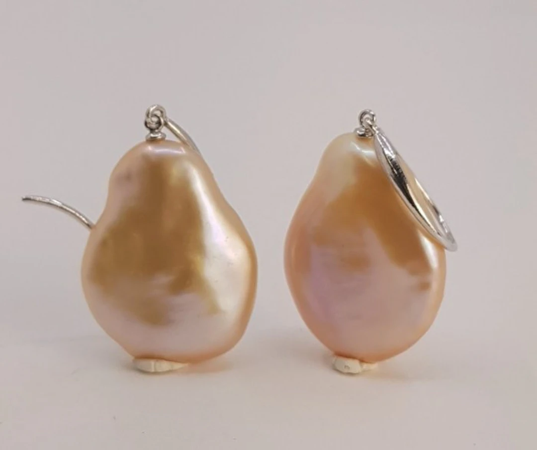 No reserve price - Earrings Silver, 17x18mm Baroque Freshwater Pearls