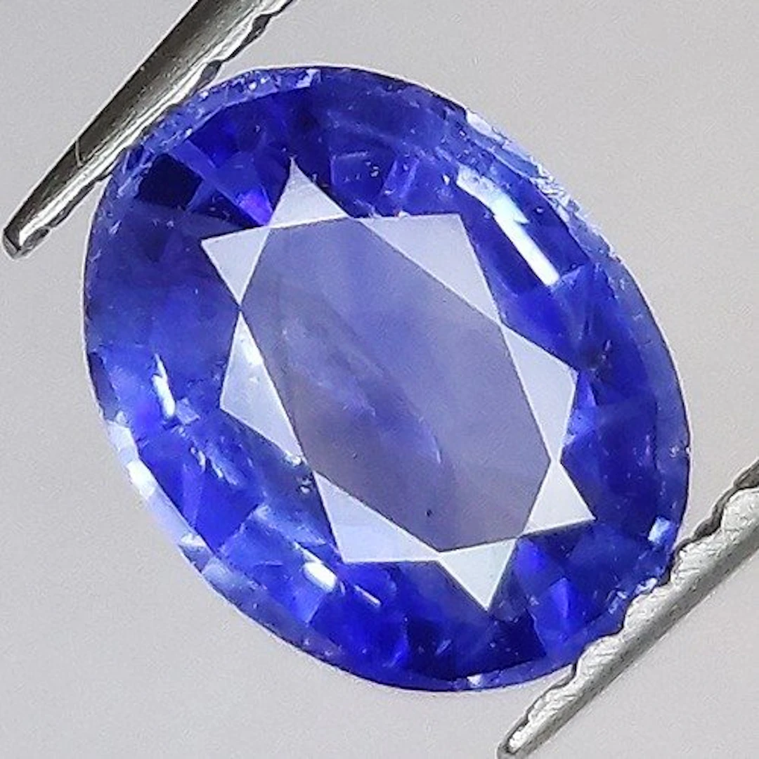 Blue Sapphire - 1.85 ct - Antwerp Laboratory for Gemstone Testing (ALGT)
