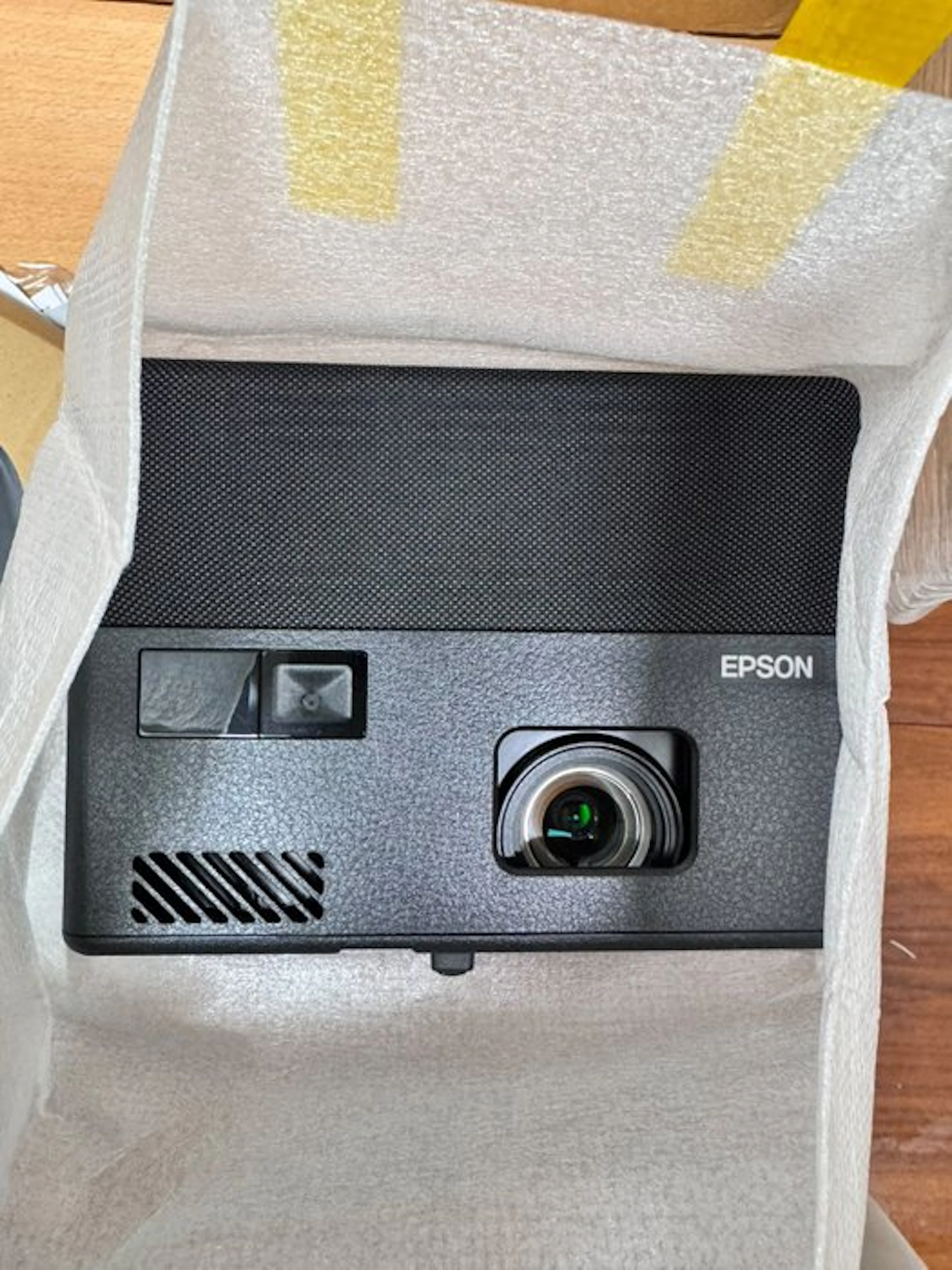 Epson EF-12 Projector