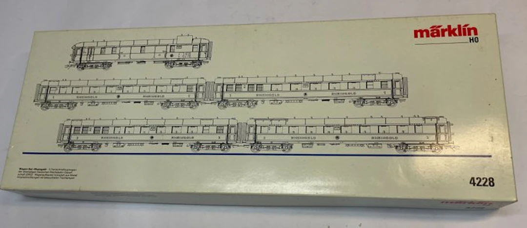 Märklin H0 - 4228 - Model train passenger carriage set...