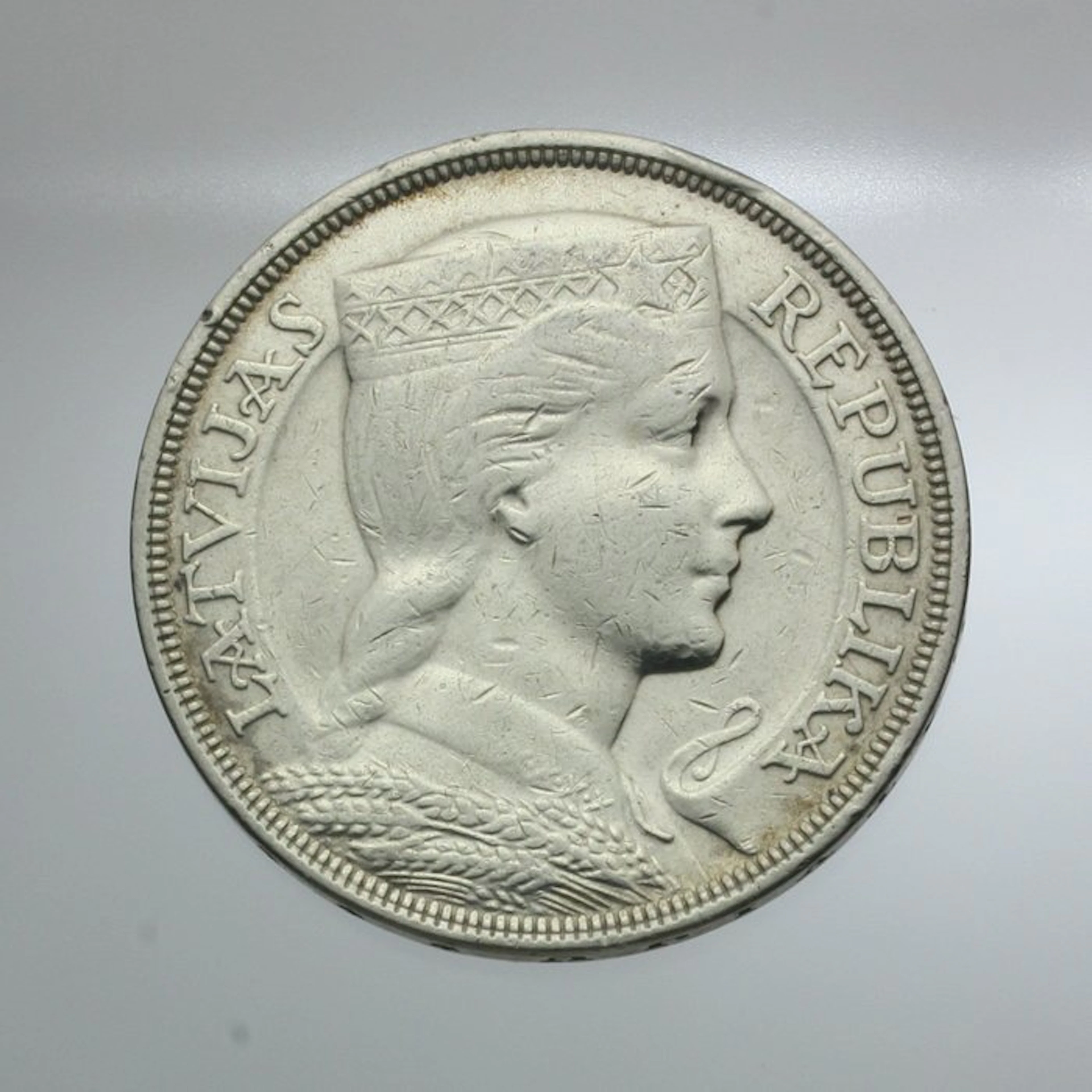 Latvia. 5 Lati 1931 (No reserve price)