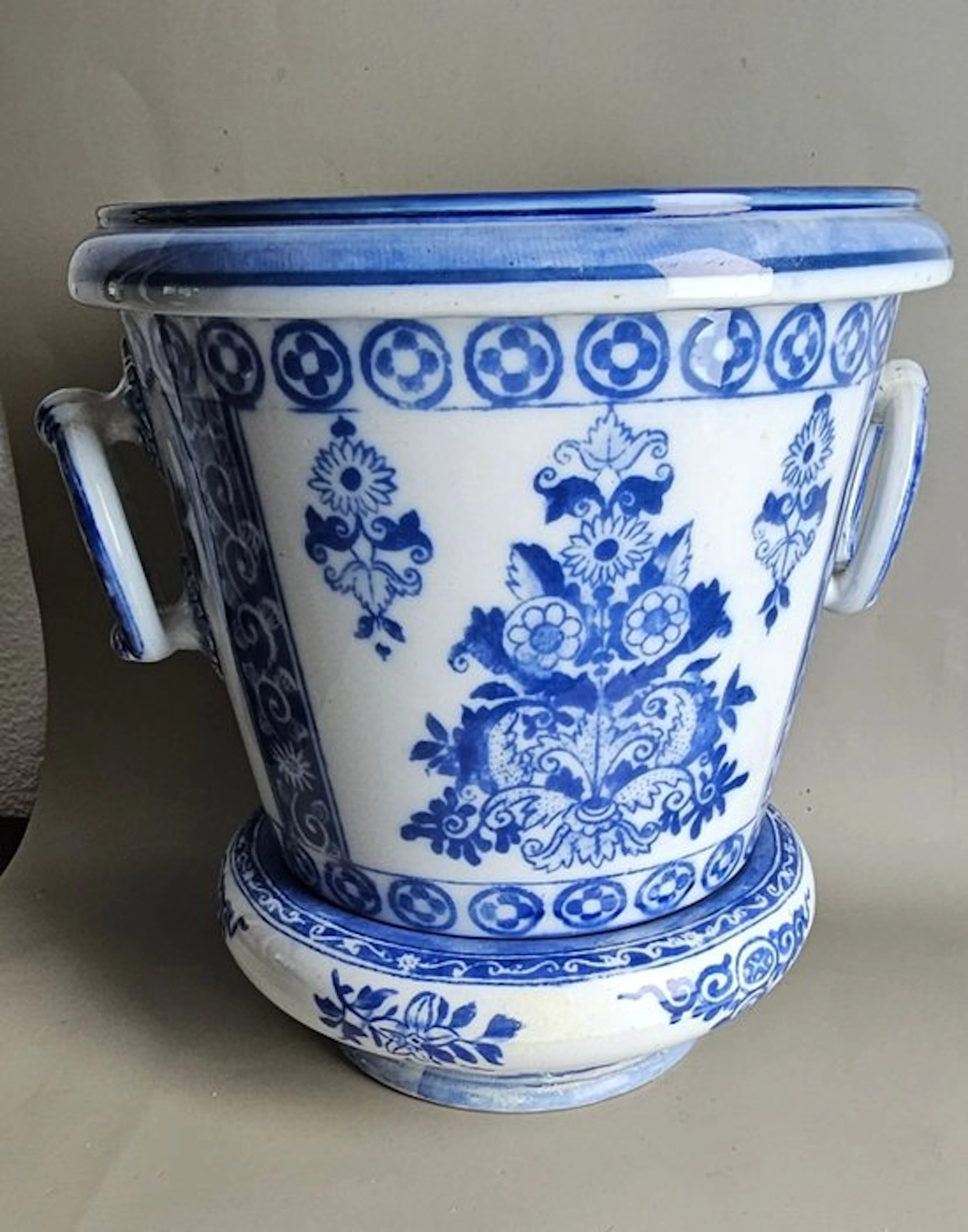 Petrus Regout Maastricht - petrus regout - Flower pot...