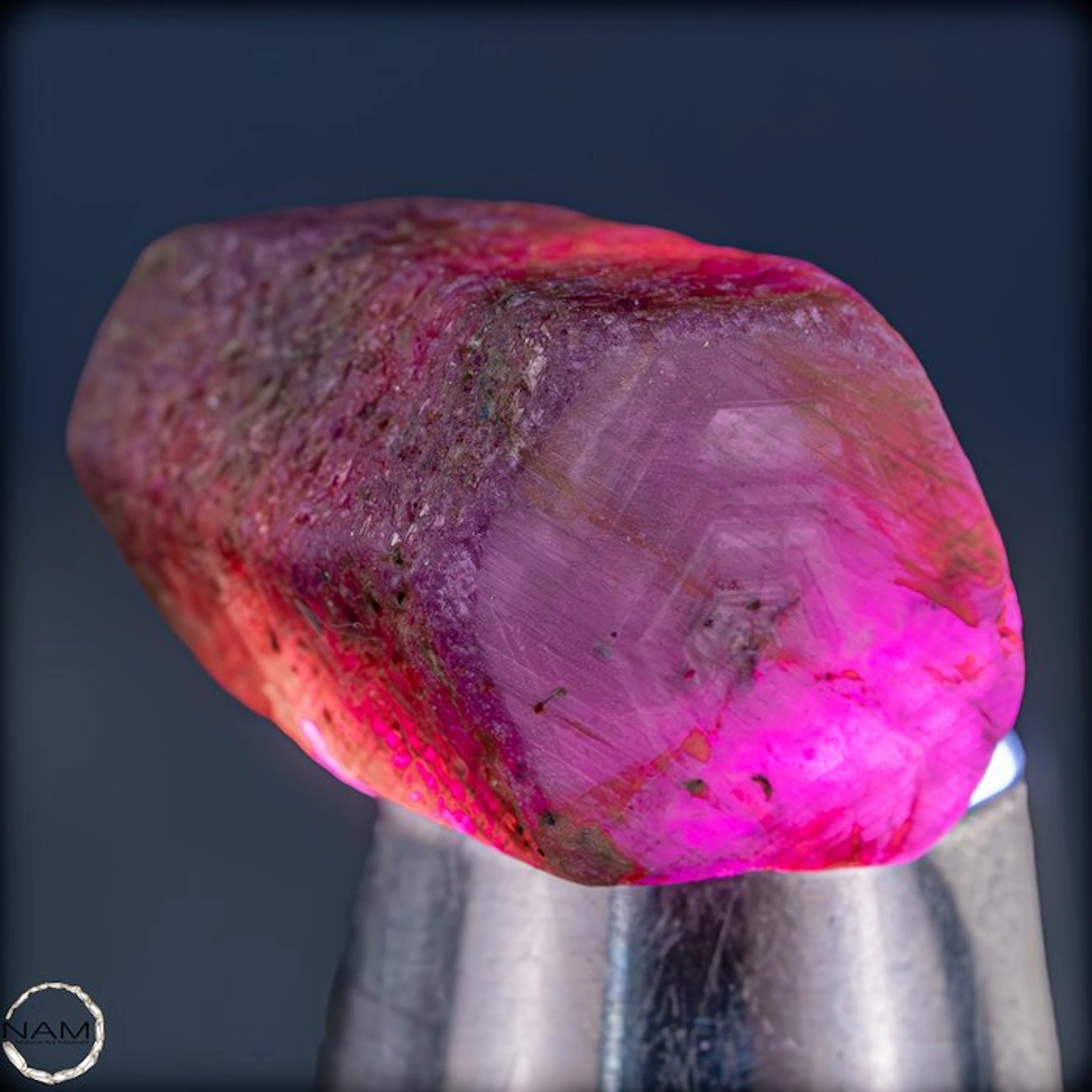 Natural Trapiche Sapphire rough stone – rare star-shaped...
