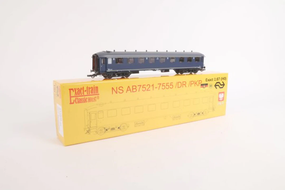 Exact-Train H0 - EX 10013 - Model train passenger...