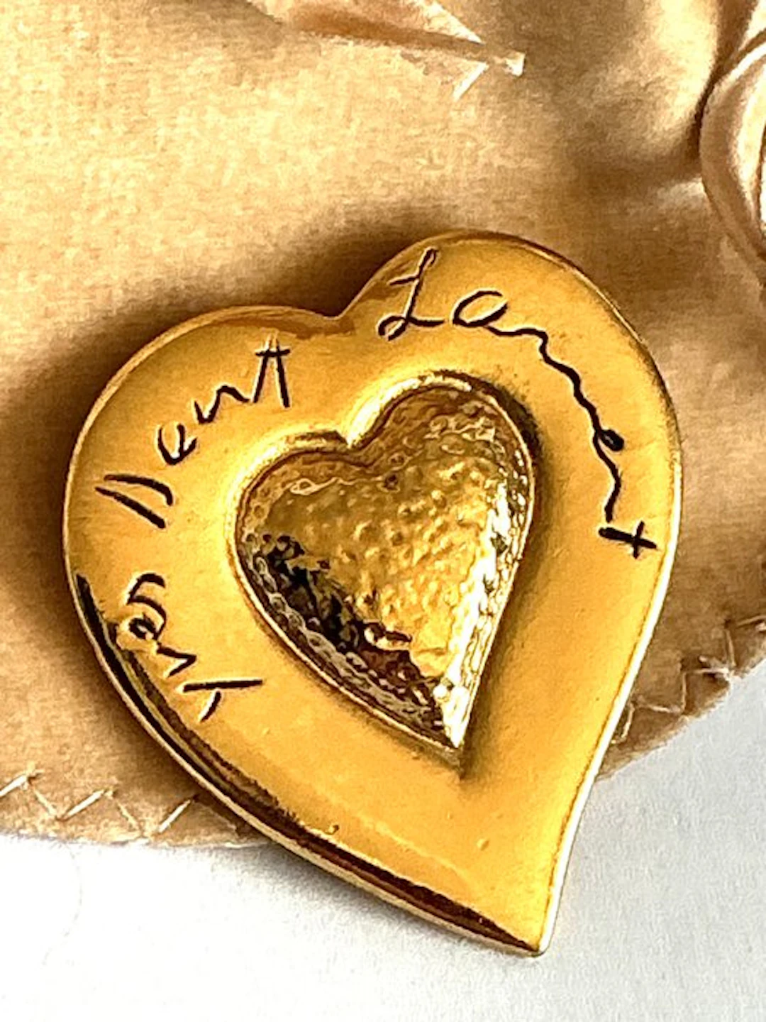 Yves Saint Laurent - Heart of Love, Gilded Heart - Brooch