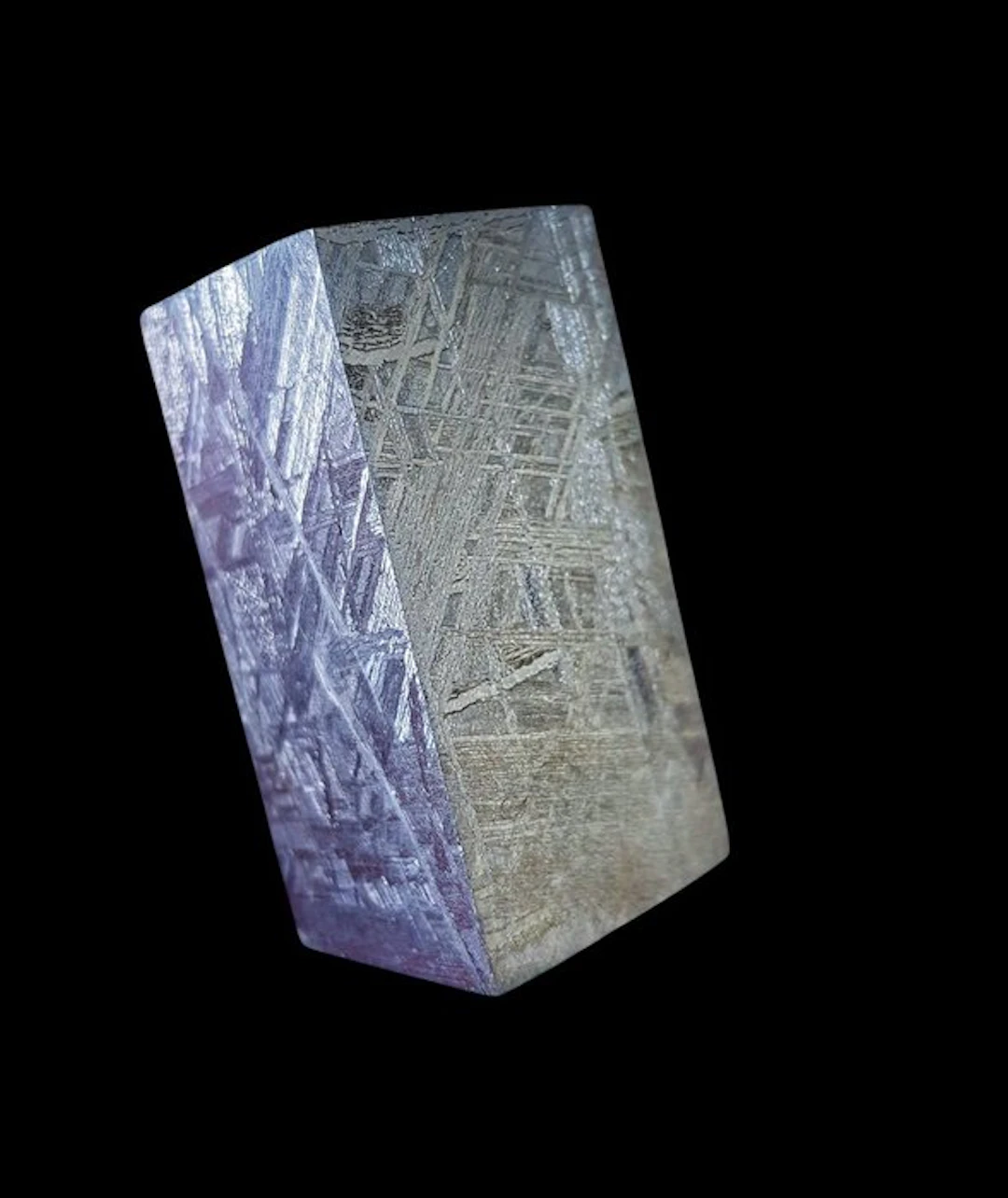 Muonionalusta meteorite HQ Swedish Cube - Height: 4.6 cm - Width: 2 cm - 140 g