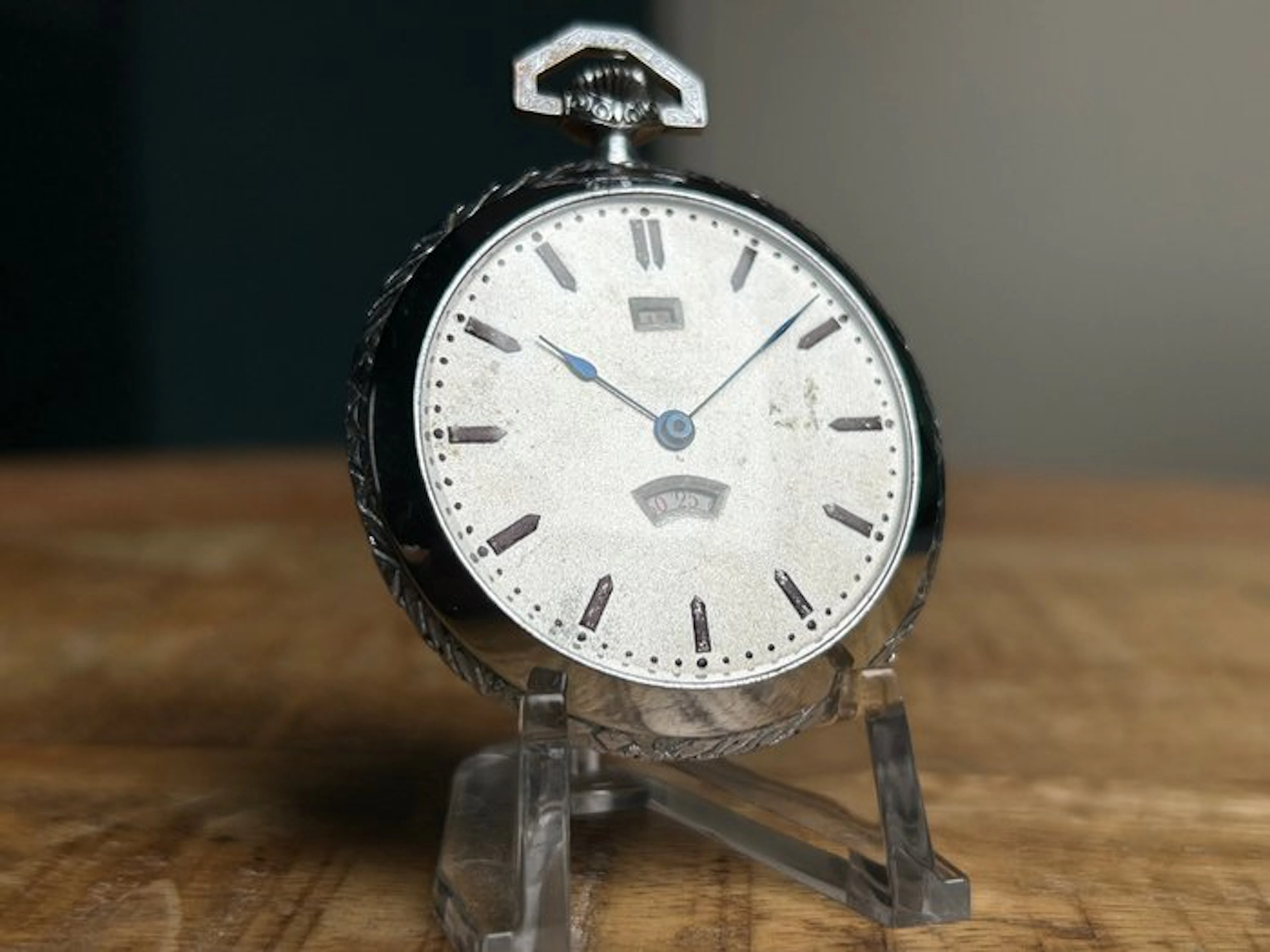 Zwitsers Art Deco - Jump-Hour Calendar - 2608 - 1900-1949