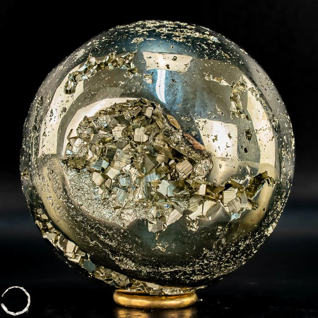 Radiant treasure of the Earth – Breathtaking pyrite sphere- 1453.22 g