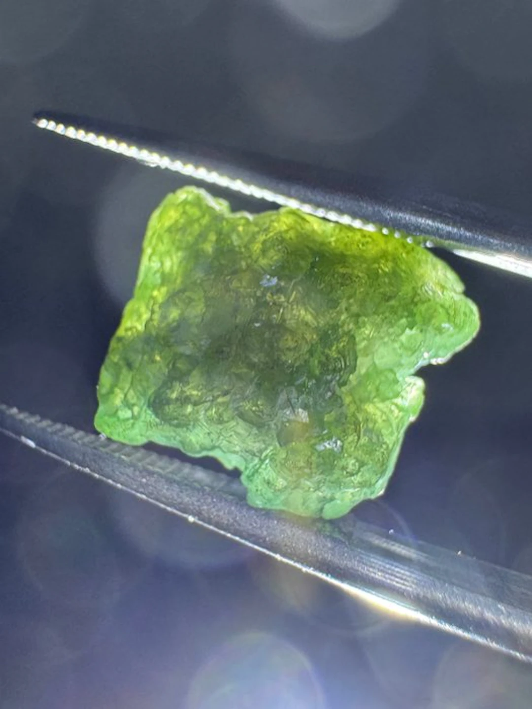 Natural rough diamond
