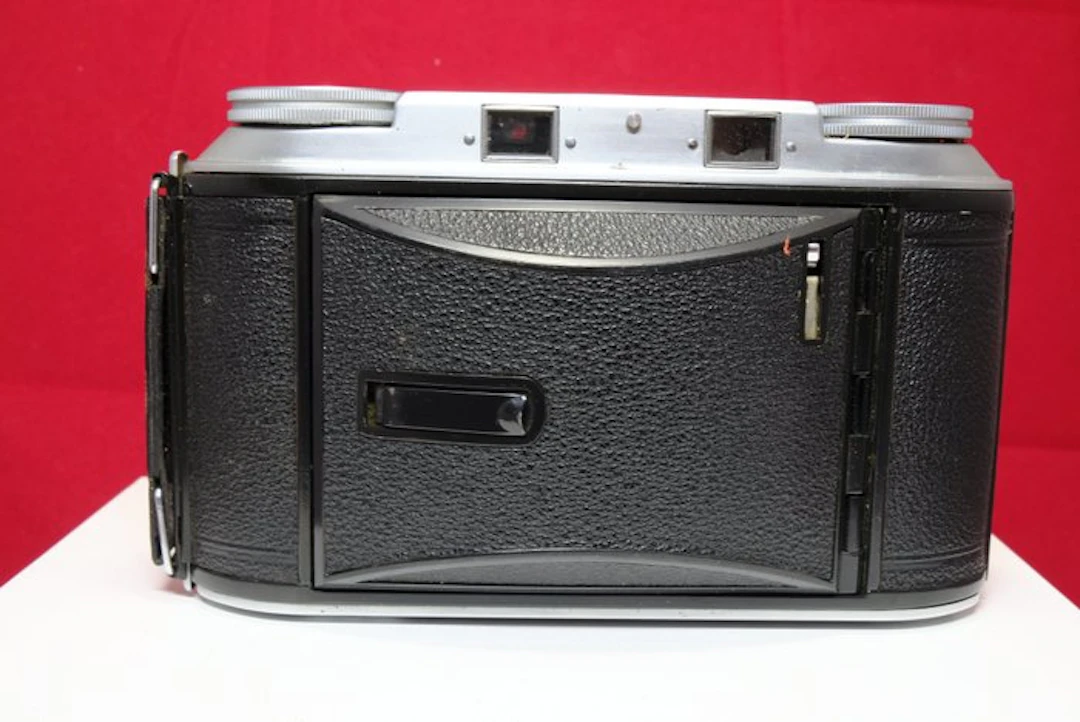 Voigtländer Bessa II 120 / medium format camera