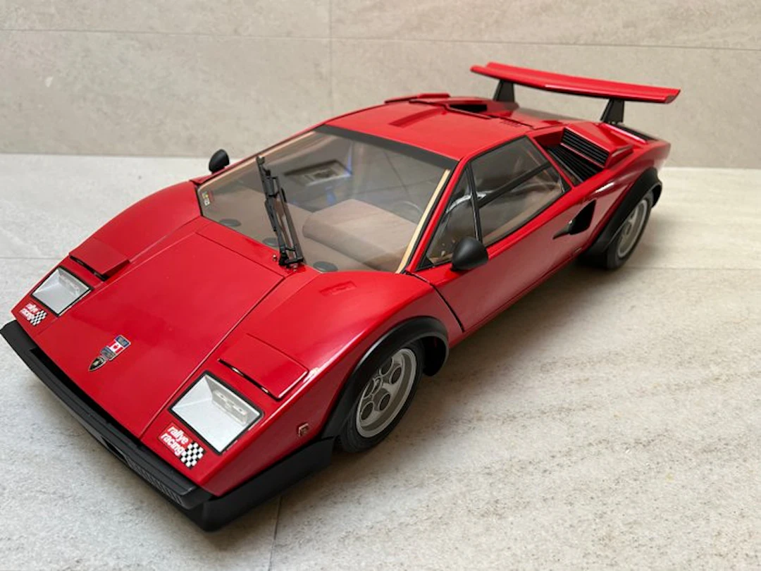 De Agostini 1:8 - Model car - Lamborghini Countach