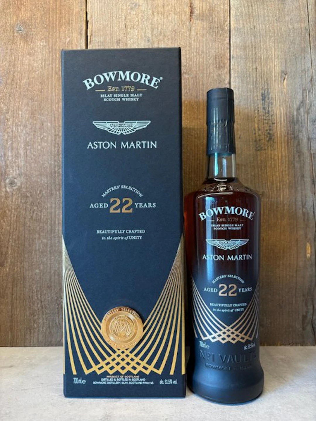 Bowmore 22 years old Aston Martin Masters' Selection 2 - 700ml
