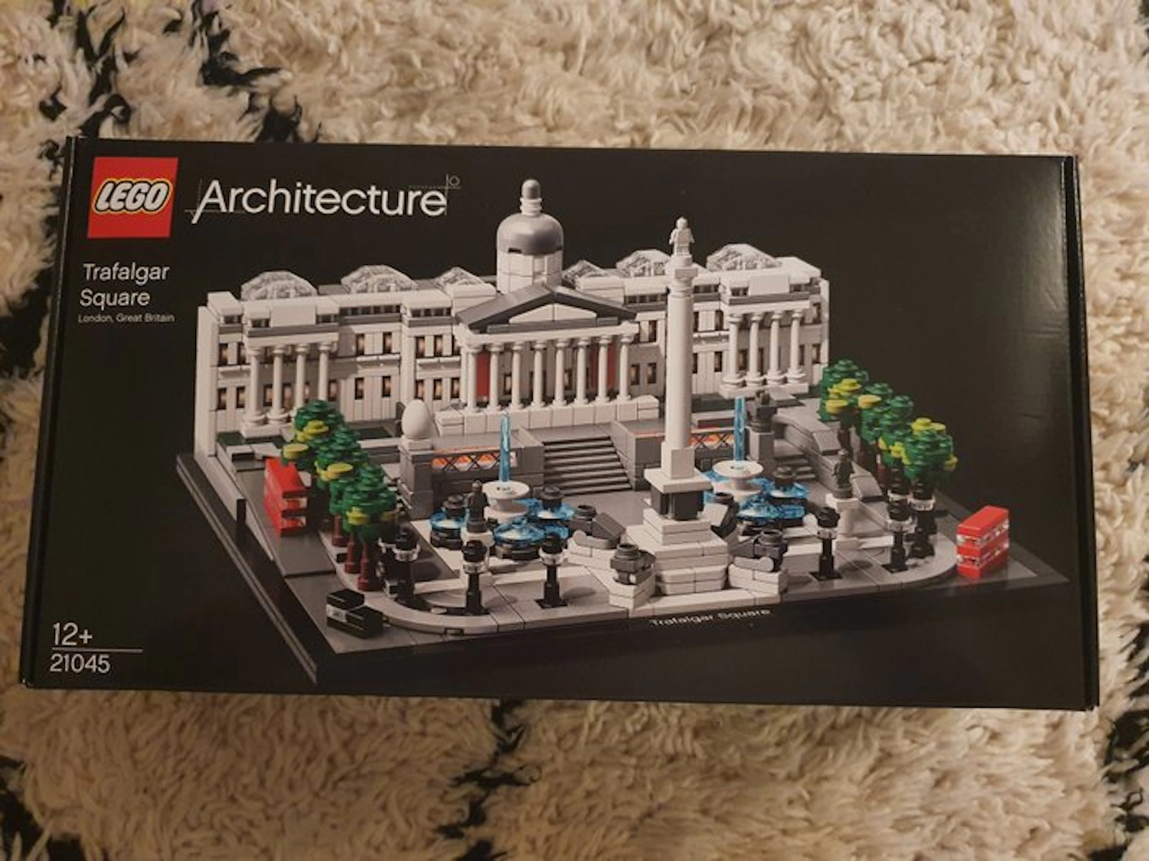 LEGO - Architecture - 21045 - Trafalgar Square - Denmark