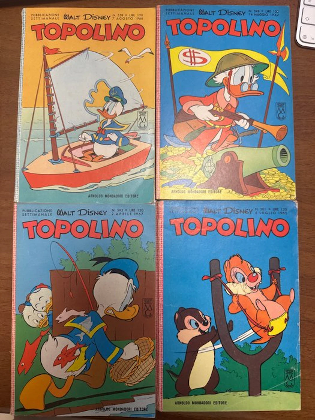 Topolino Libretto nn. 501, 558, 592, 598 - 4 Comic - 1965/1967