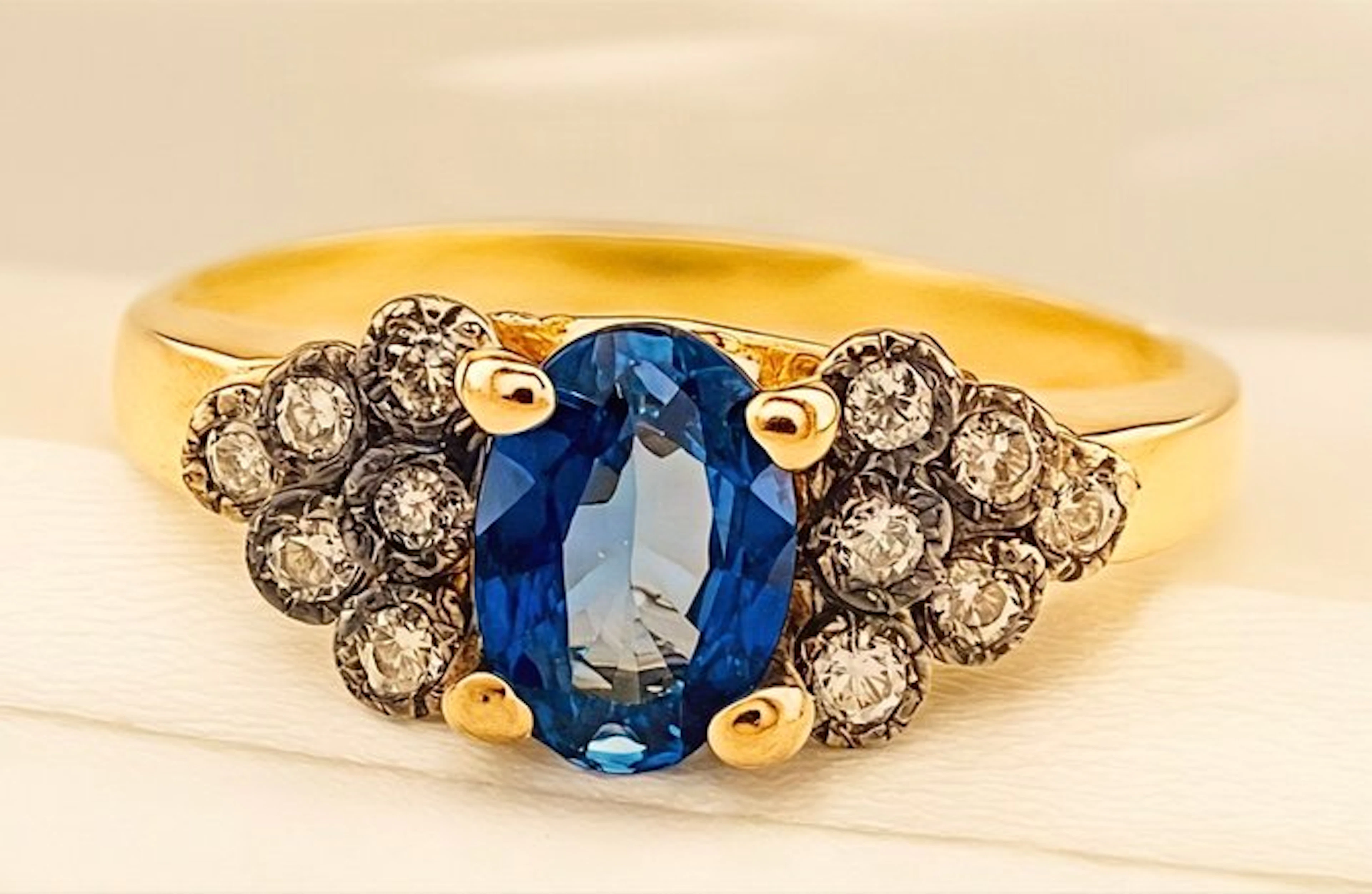 No reserve price - Ring - 9 kt. Yellow gold, Silver Sapphire - Diamond