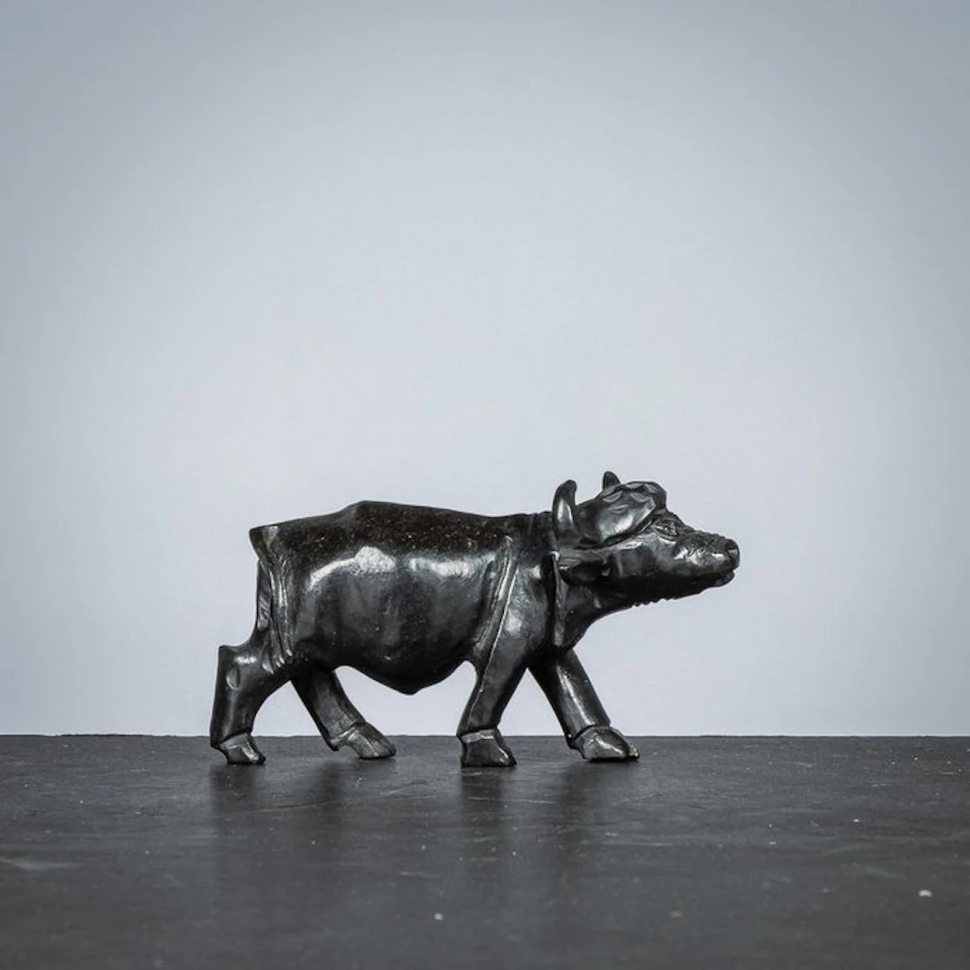 Figure - Buffel - Stone