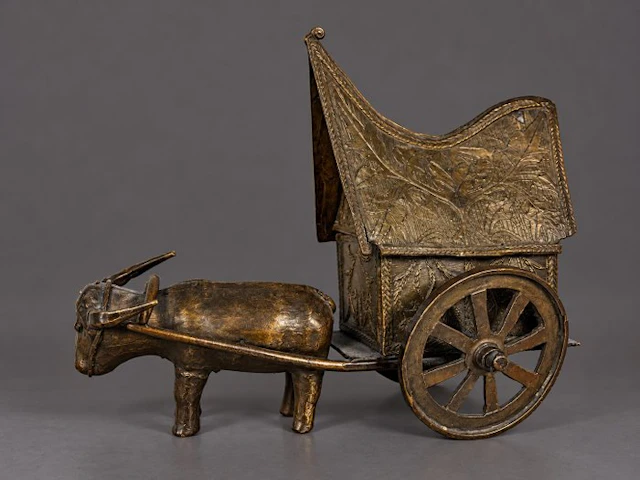 Statue, Os met kar - 19 cm - Brass