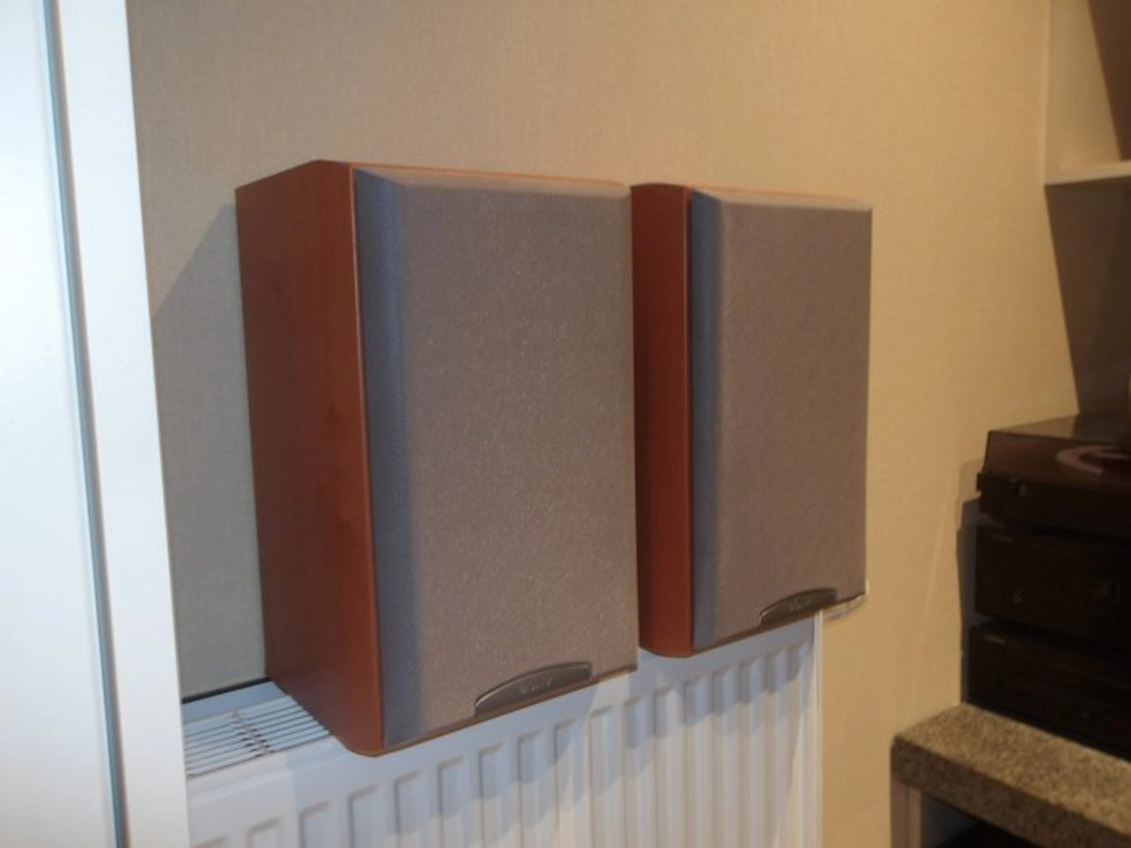 Sony - SS-MB250 / 2-Way Bass-Reflex Bookshelf Speaker set - Multiple models