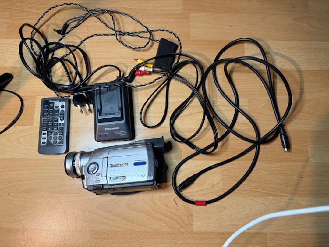 Panasonic NV-MX7EG Digital compact camera