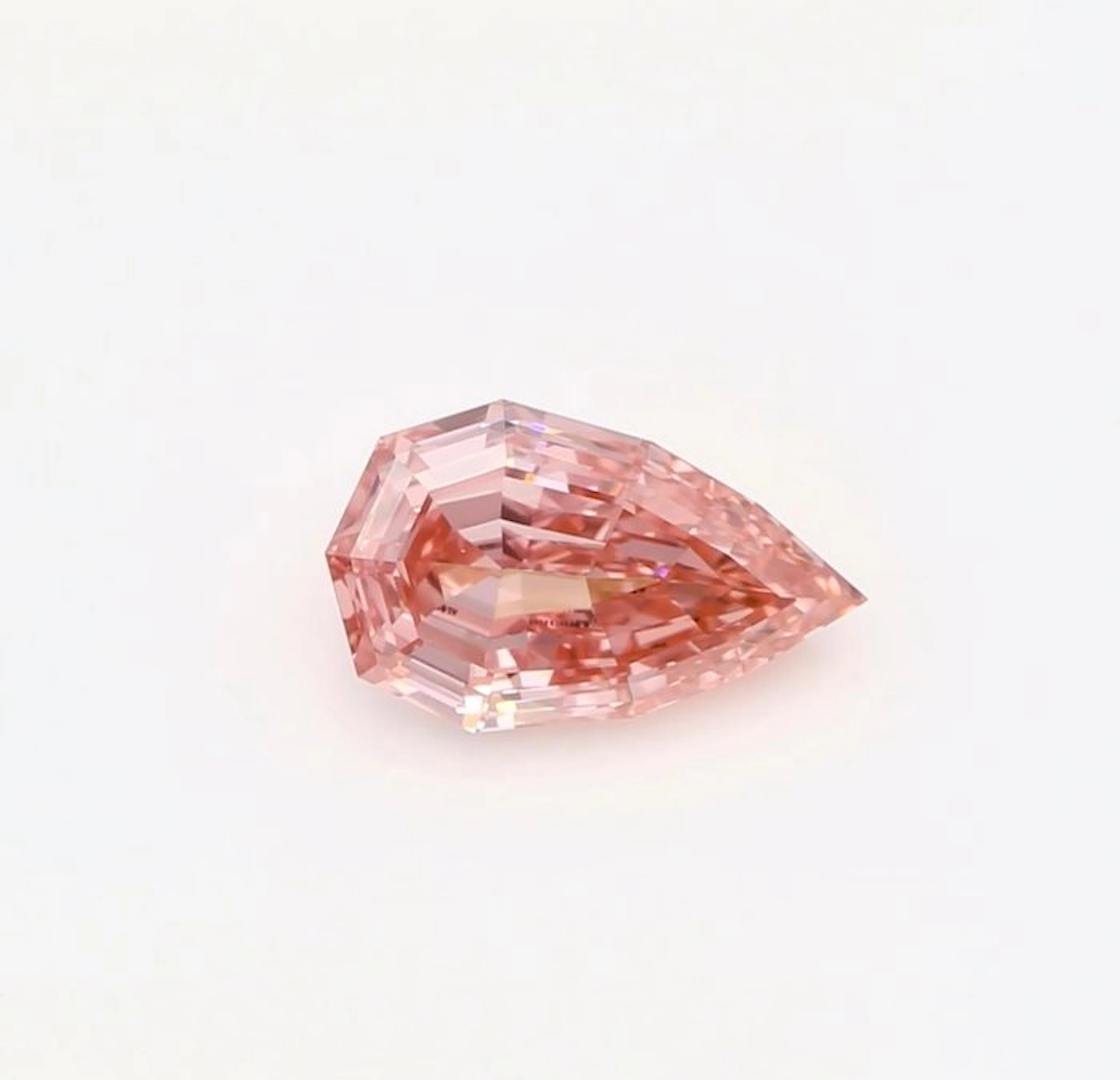 1 pcs Diamond (Colour-treated) - 0.61 ct - Pear - Fancy...