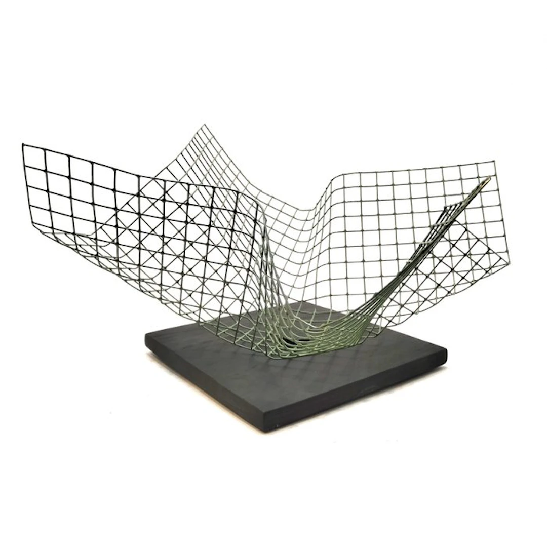 Out design - Roberto Dagnino - Centrepiece - Cartoccio - Steel
