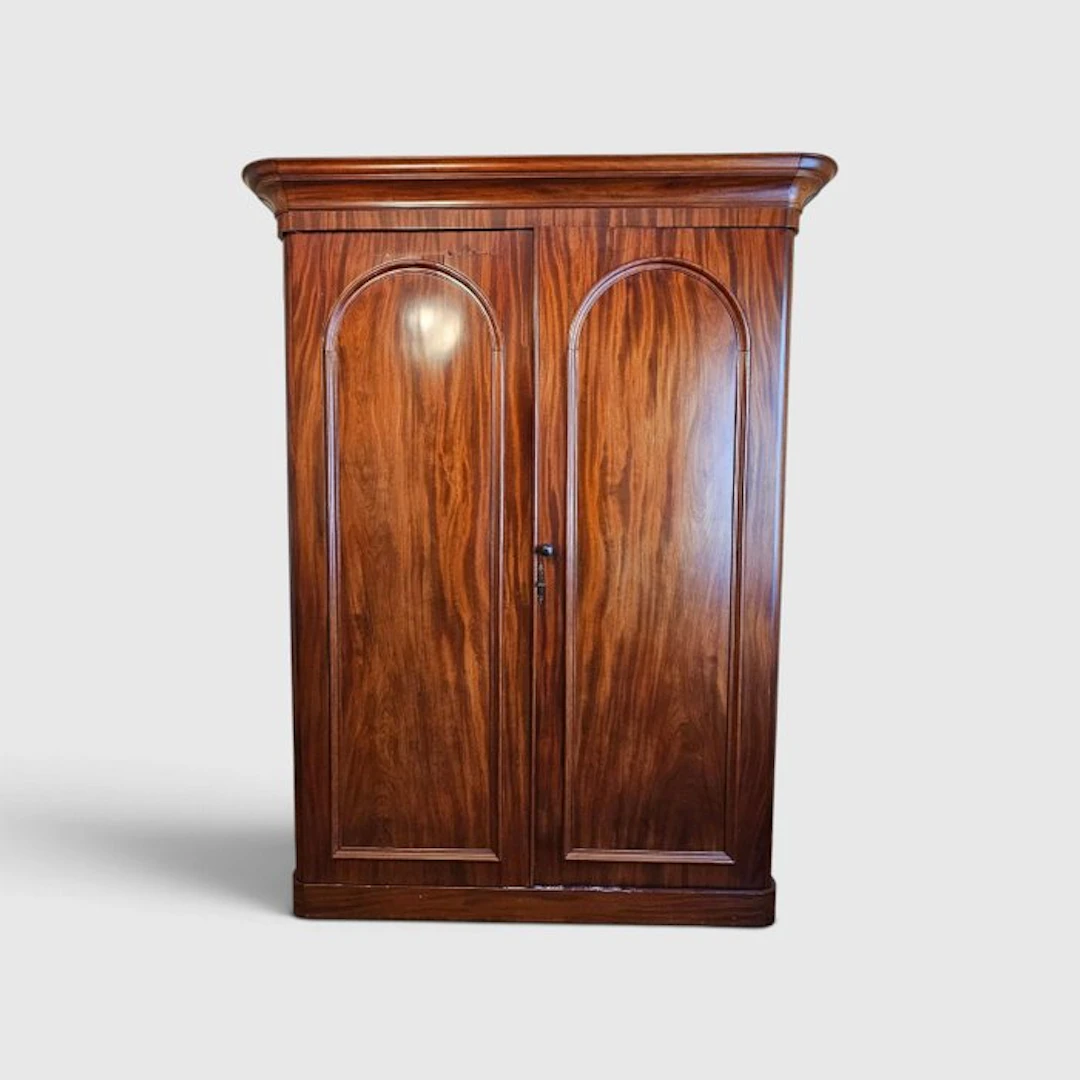 Cupboard - Mahogany - Biedermeier cabinet