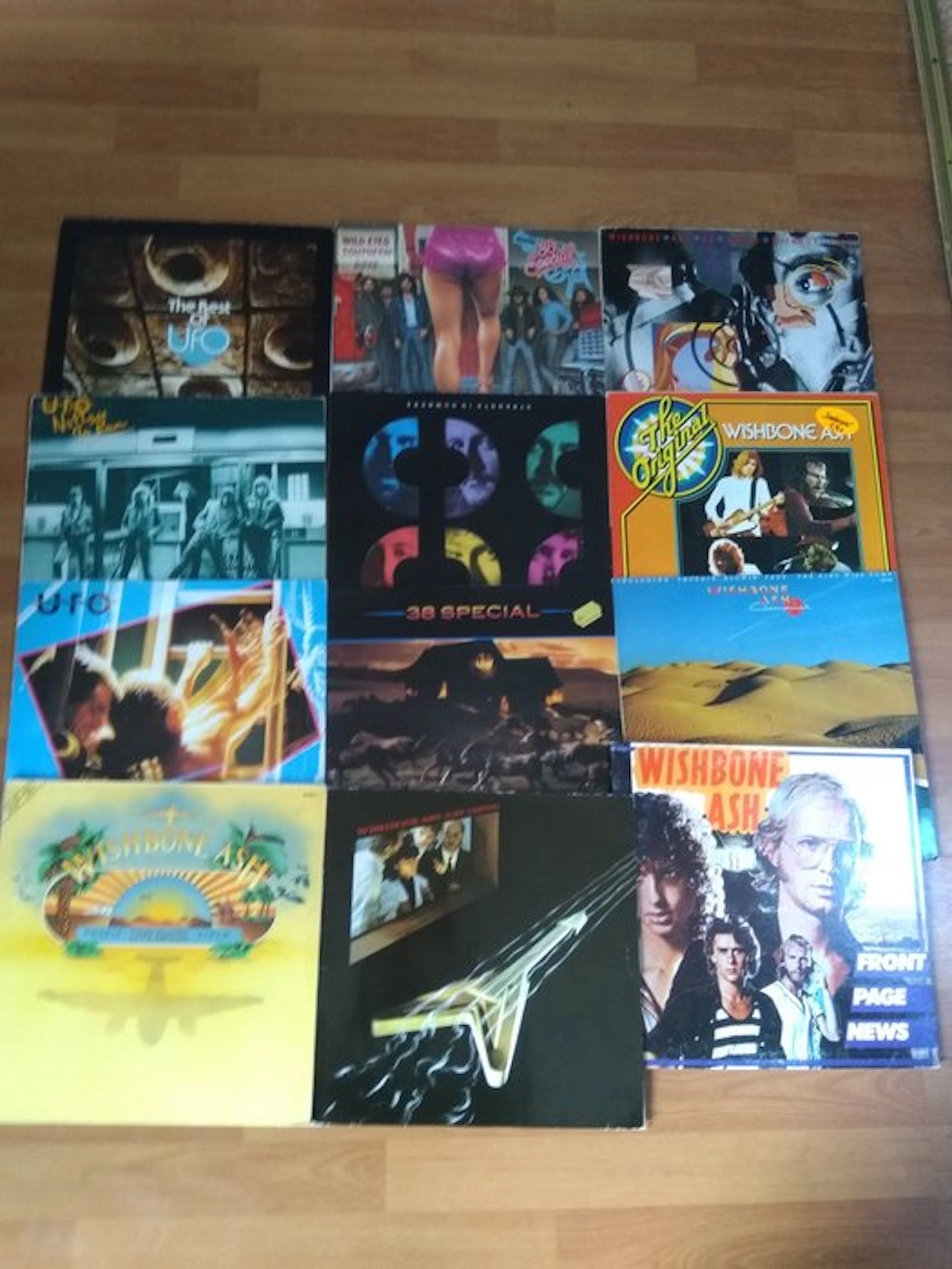 U F O , Wishbone Ash