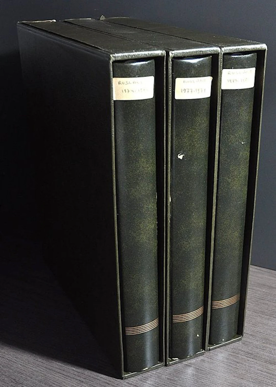 Soviet Union Accessories - 3 empty deluxe Lindner albums...