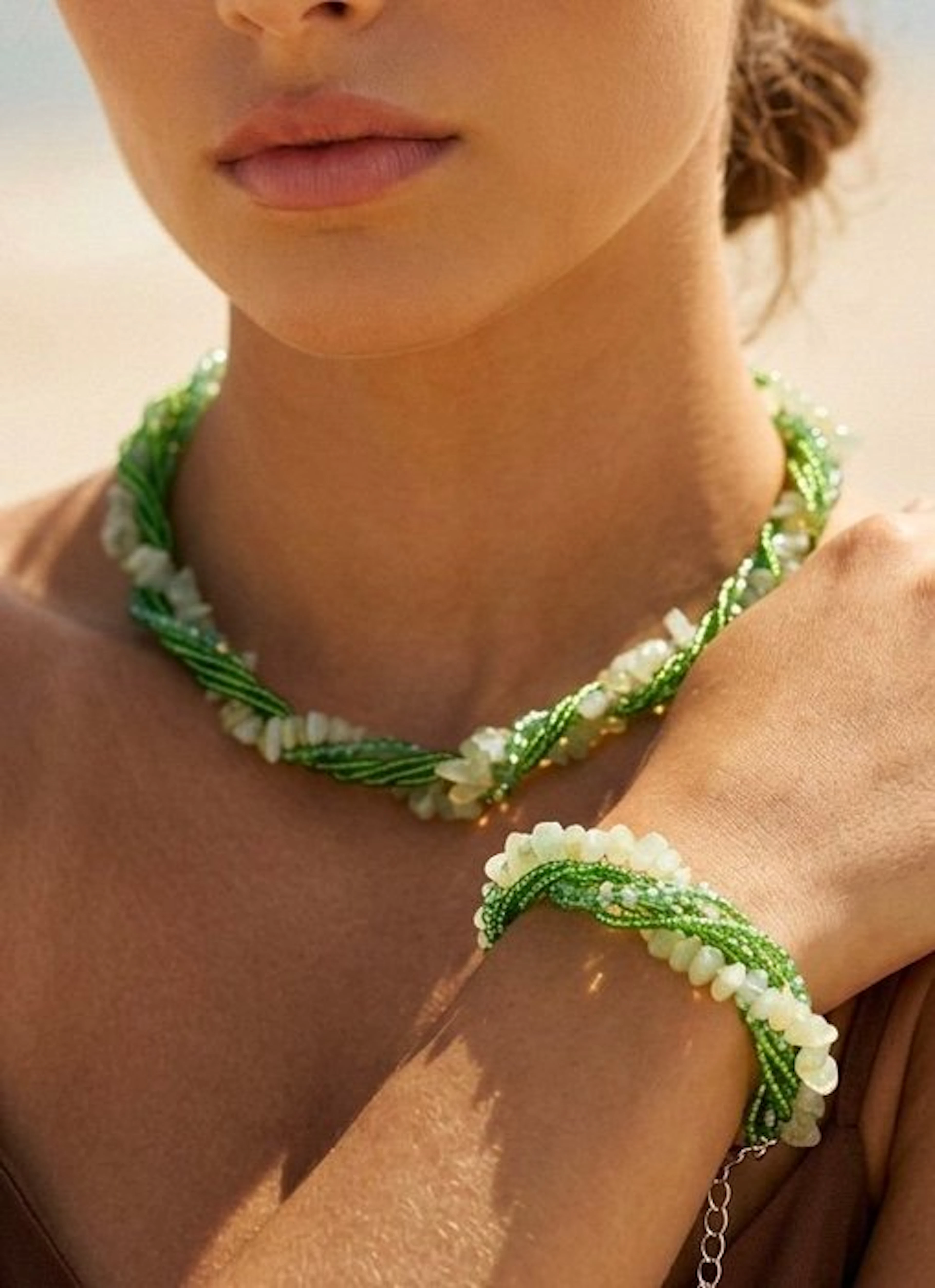 Six-row necklace & bracelet with aventurine & crystals - 2 piece jewellery set