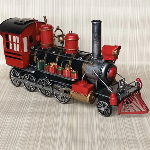 Decorative ornament - With gifts - XL Christmas Train 40cm