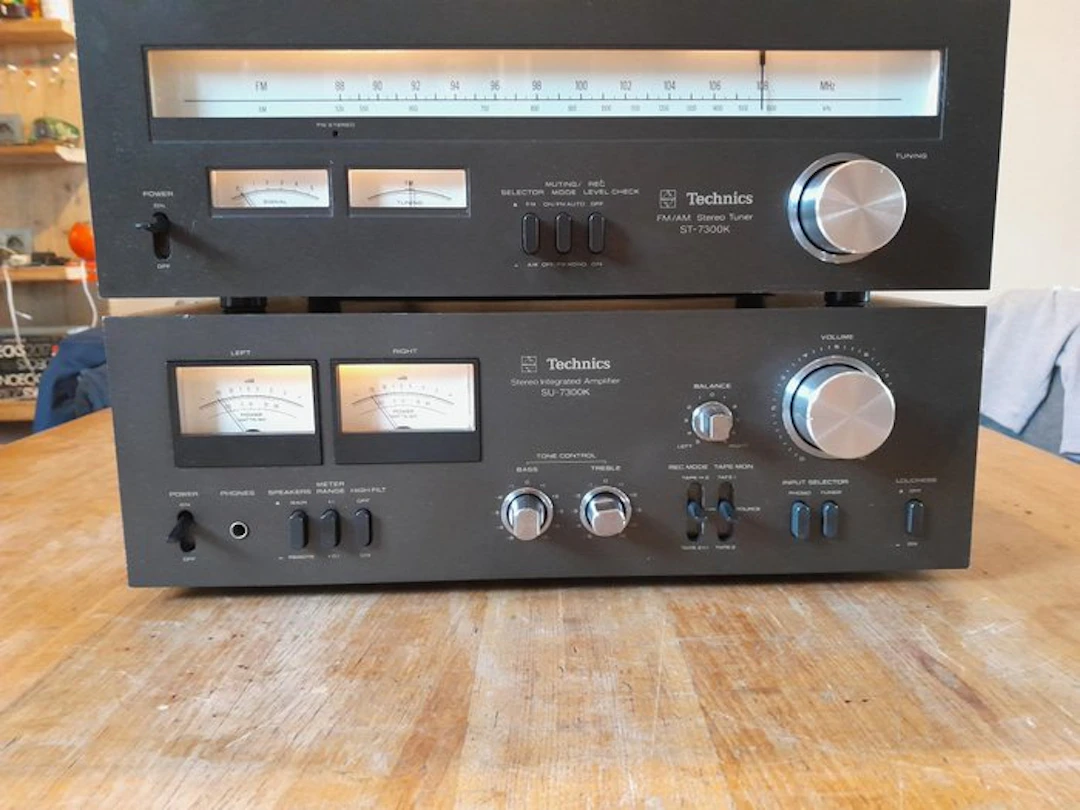 Technics - SU-7330K & ST7300K Stereo set - Multiple models