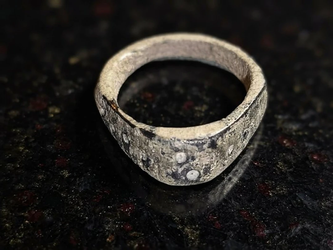 Viking Era Bronze Amulet ring - Inspired by Odin's Eye (No reserve price)
