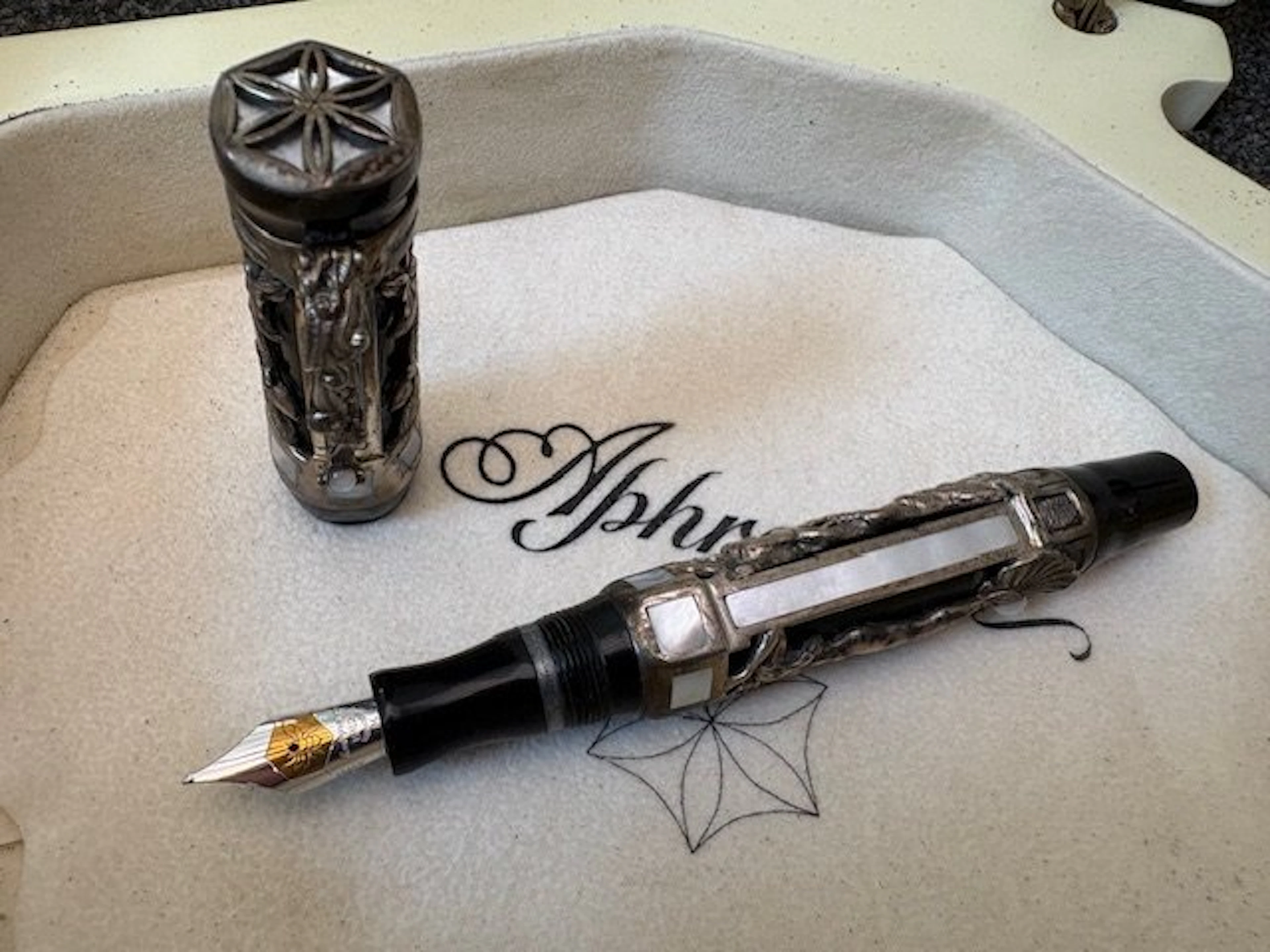 Montegrappa - Aphrodite Edizione Limitata 1912 pezzi - Fountain pen