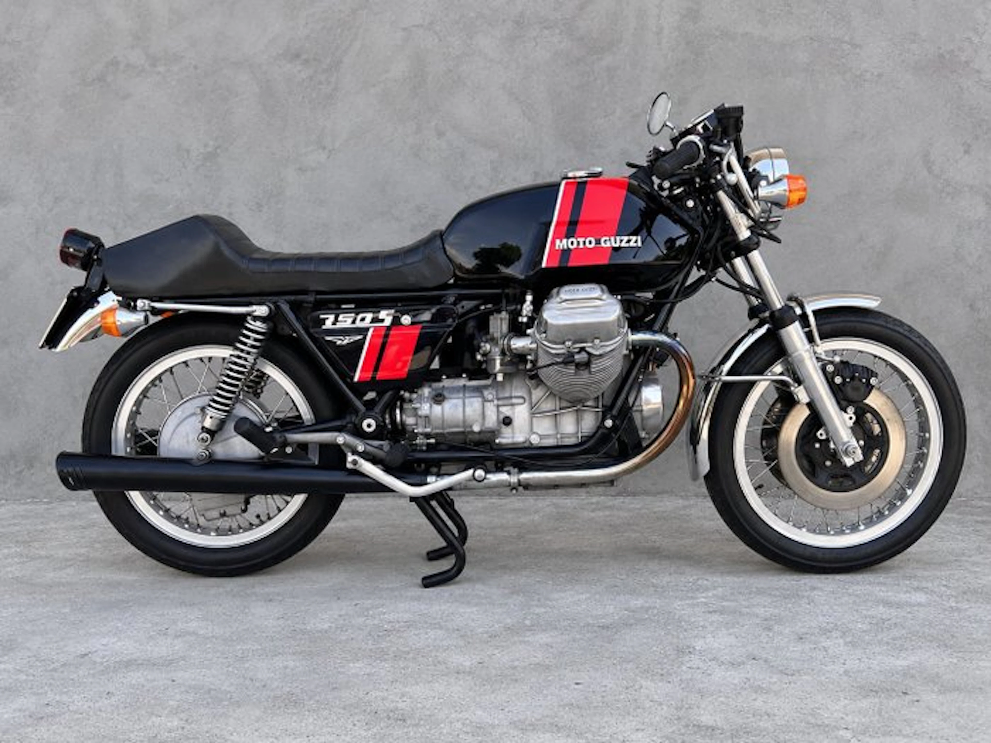 Moto Guzzi - 750 S - 1974