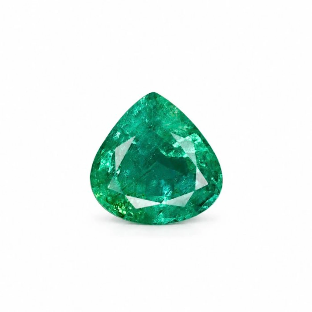 No reserve price Green Emerald - 0.59 ct - International...