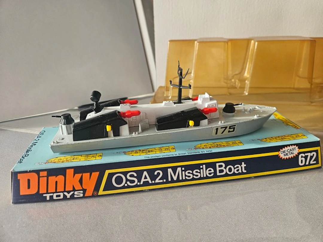 Dinky Toys Not to scale - Model kit (4)