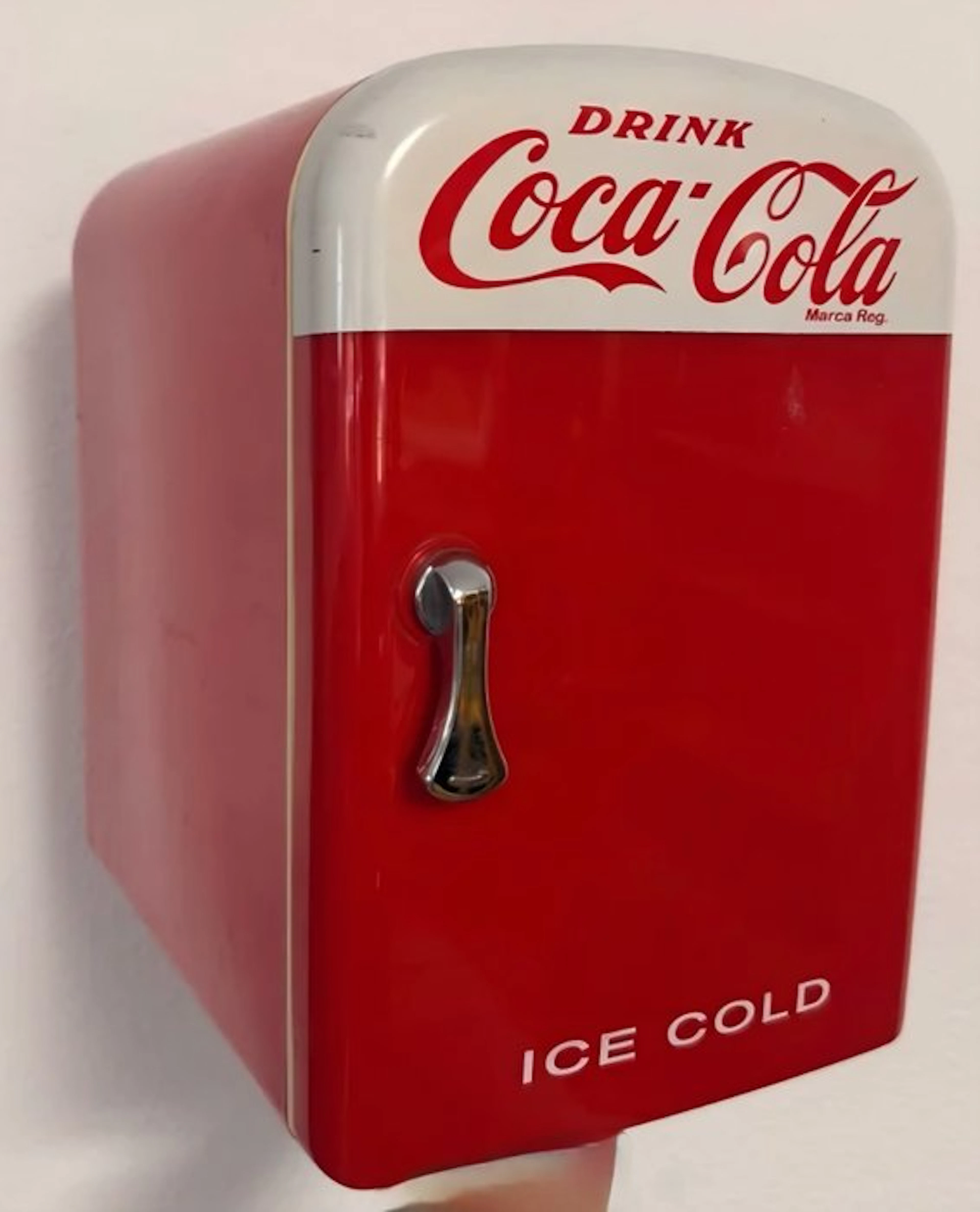 Coca-Cola - coca cola - Refrigerator - Plastic