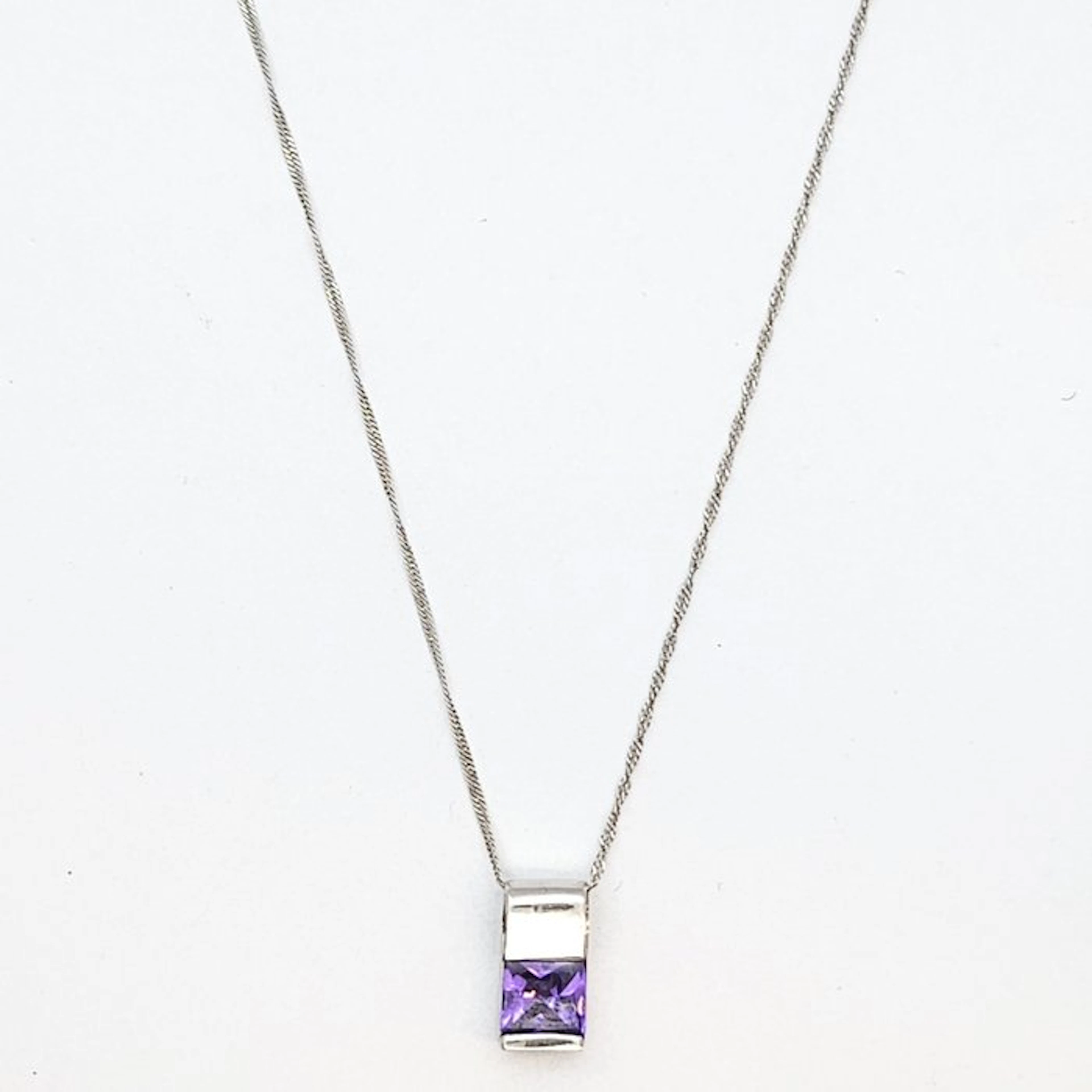 2 piece jewellery set - 18 kt. White gold - 0.50ct. tw. Amethyst