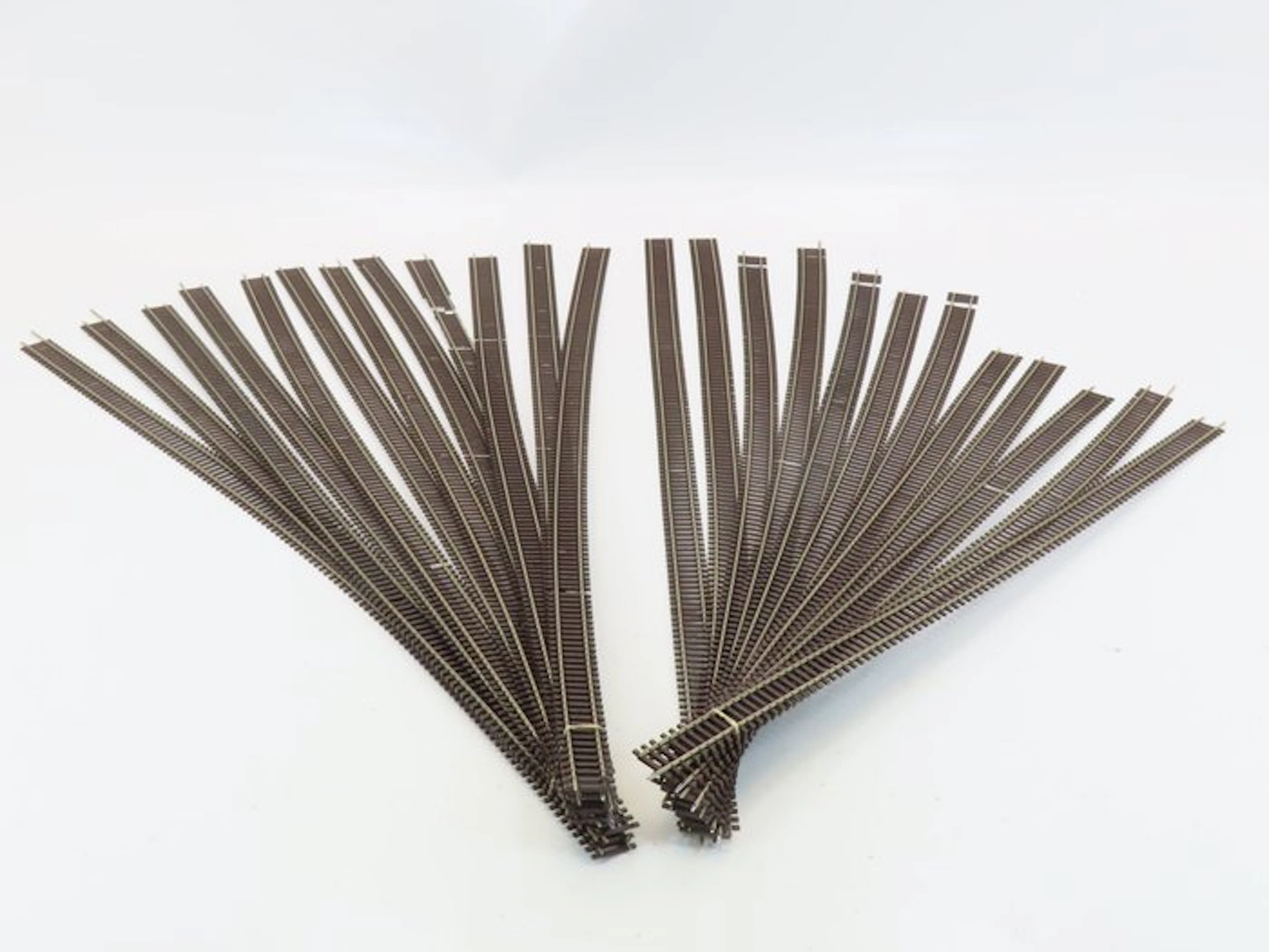 Roco H0 - 42400 - Model train tracks (24) - 24 flexible rail pieces