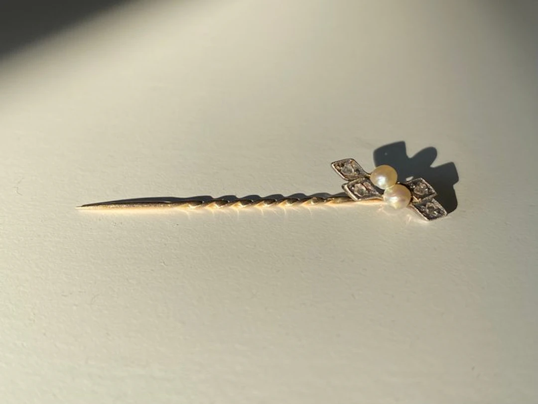 Brooch - 14 kt