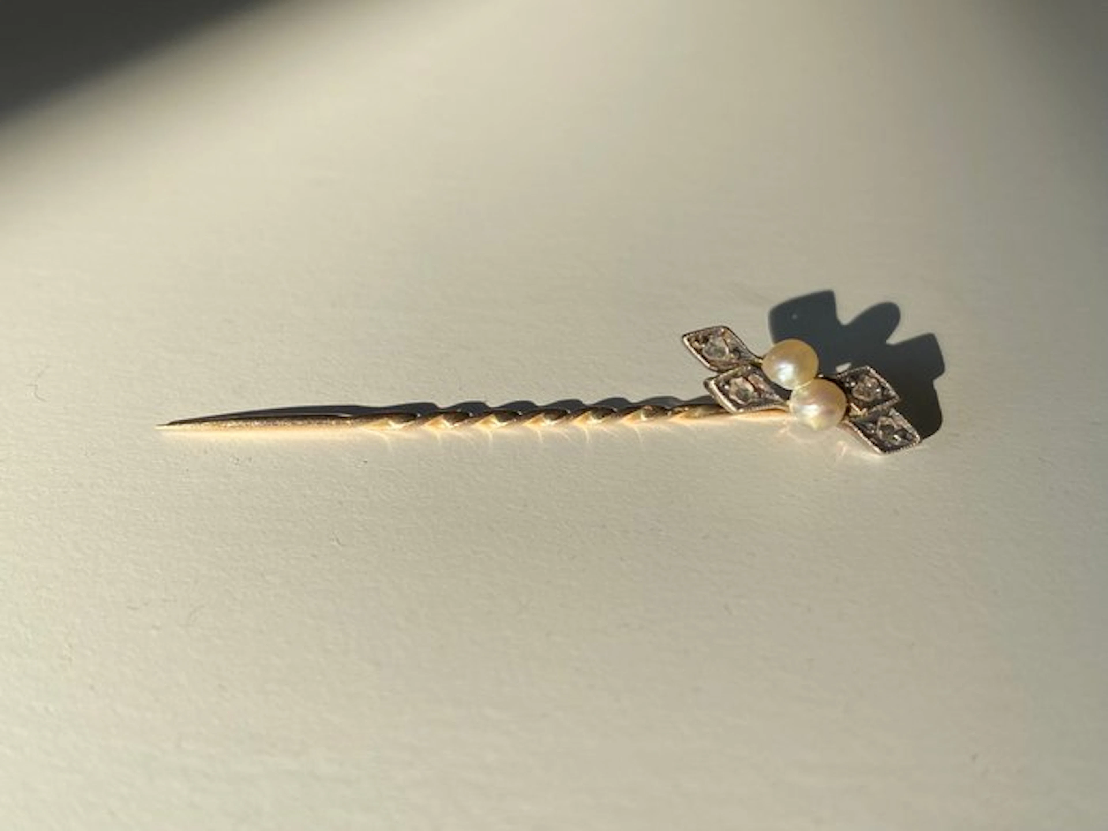 Brooch - 14 kt