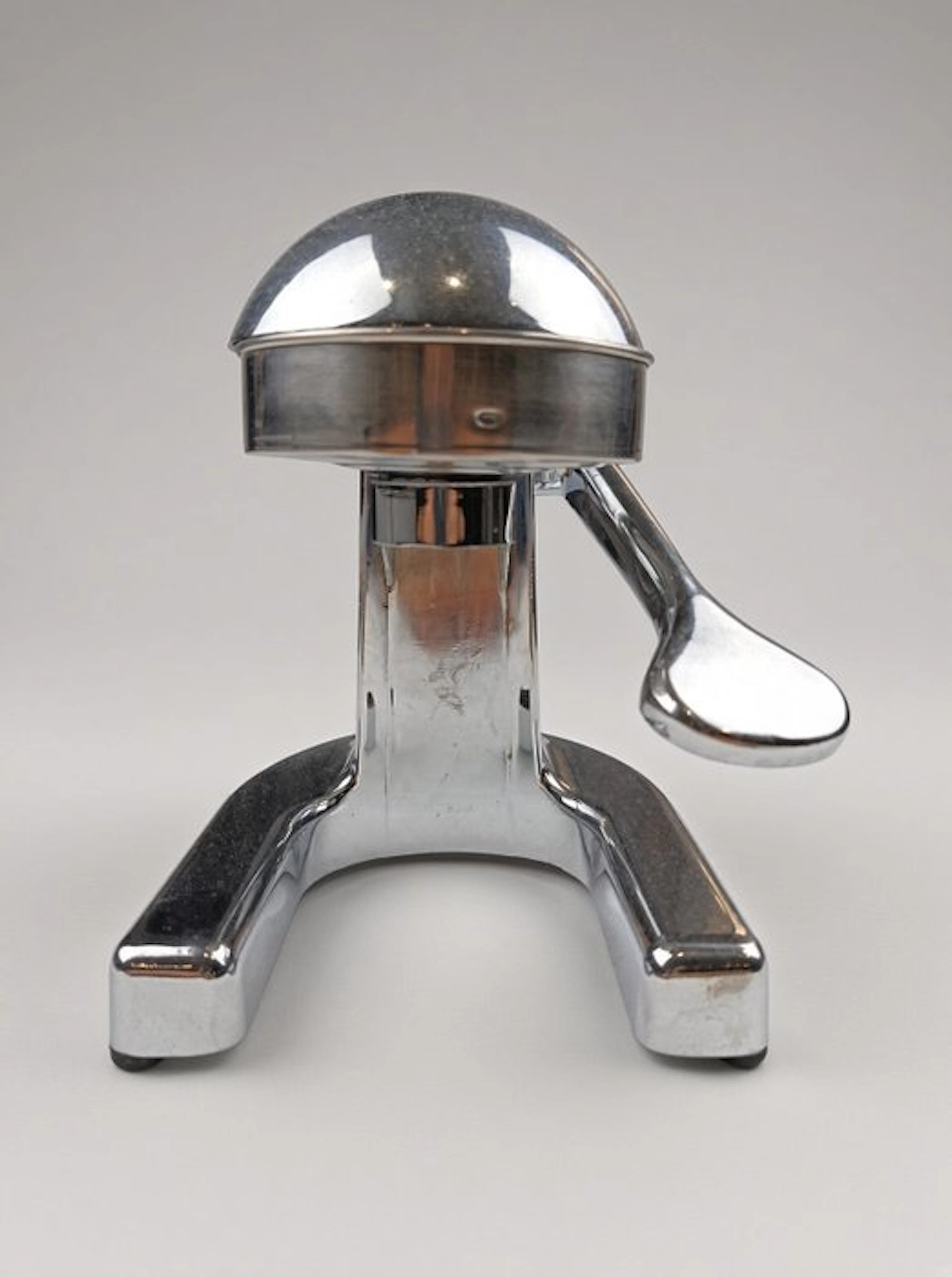 Bar - Stainless steel - lever-operated citrus juicer