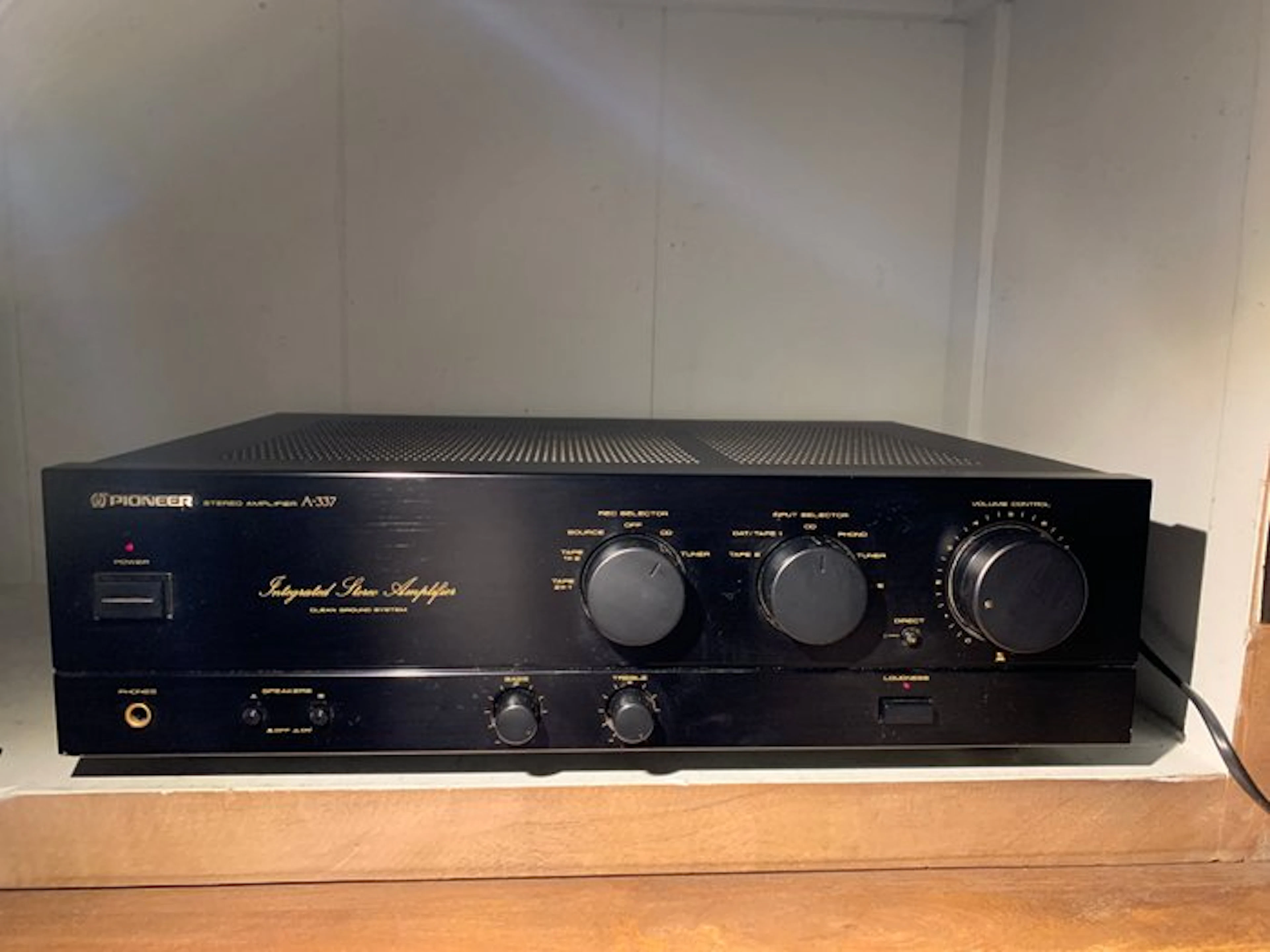 Pioneer - A-337 Solid state integrated amplifier