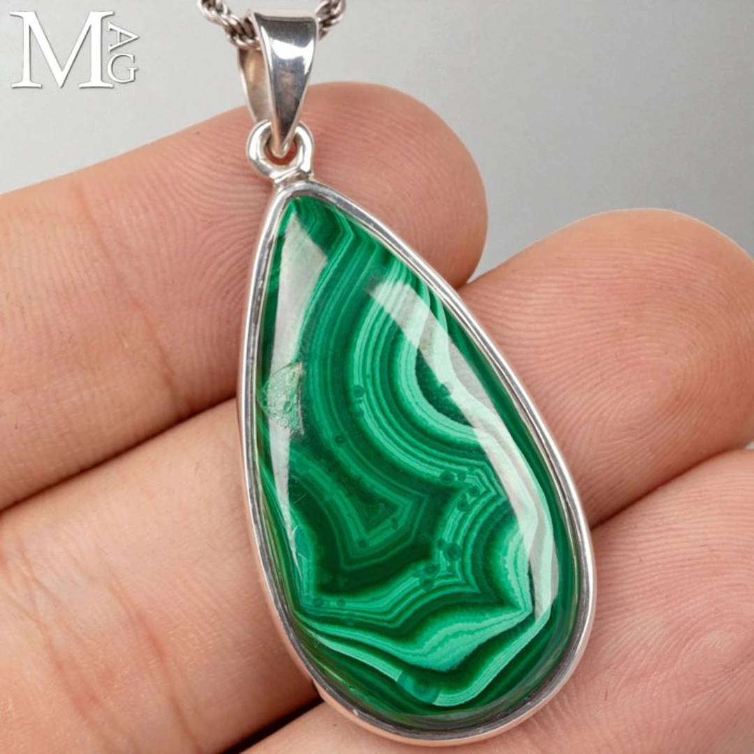 Deep-Green Malachite Teardrop Pendant - 925 Silver...