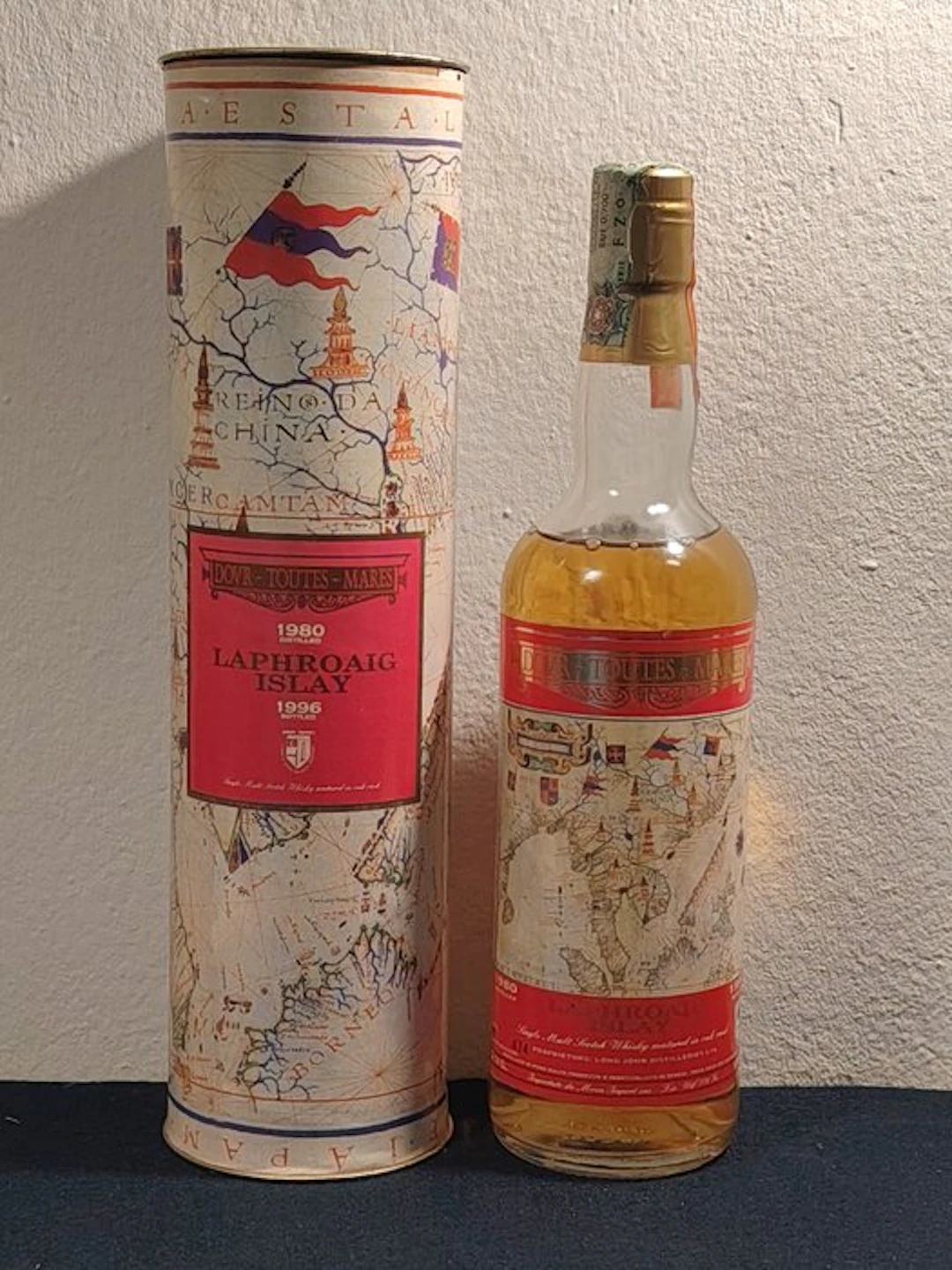 Laphroaig 1980 Dovr-Toutes-Mares - Moon Import - b. 1986 - 75cl