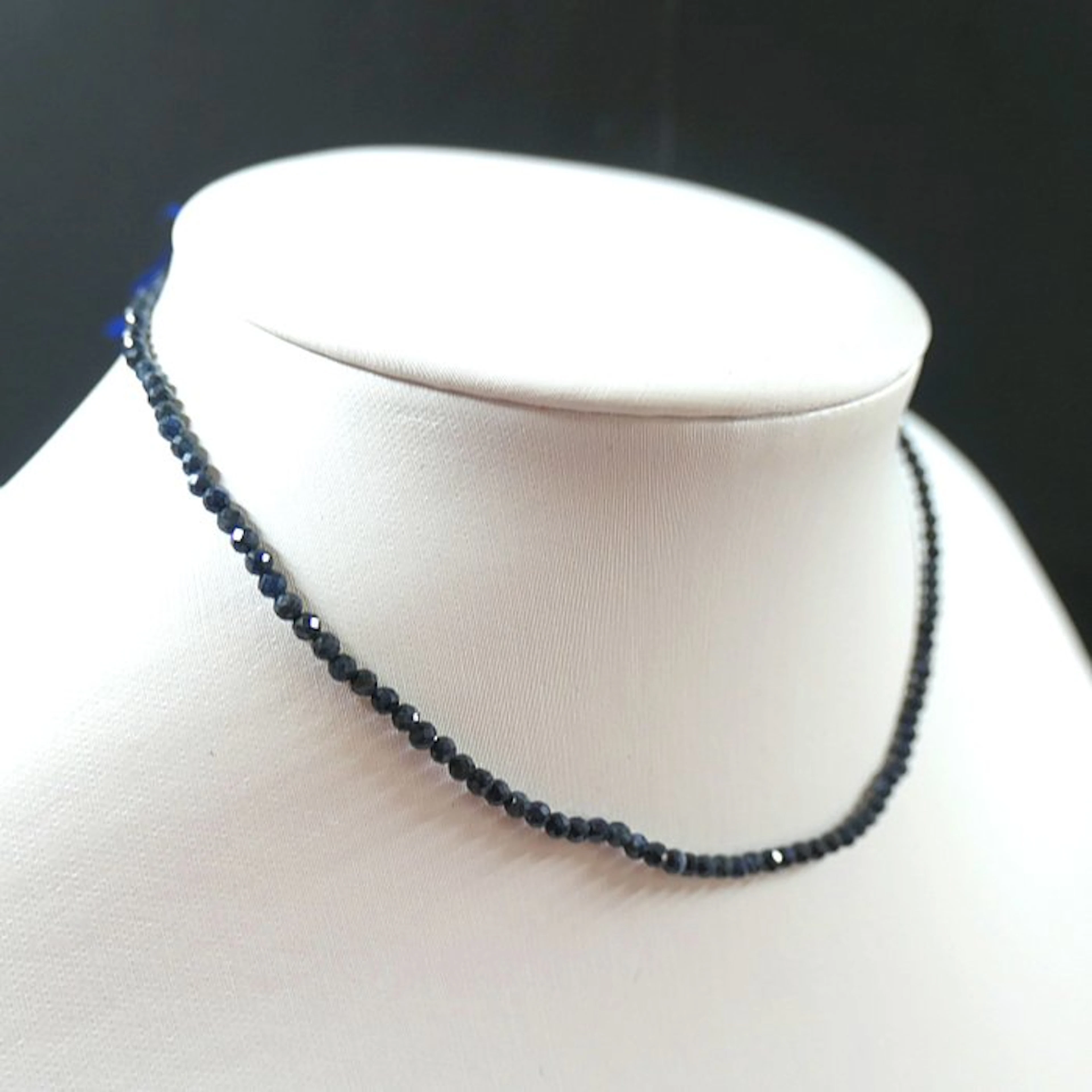 Lovely 100% natural sapphires on a thread to be mounted into jewelry