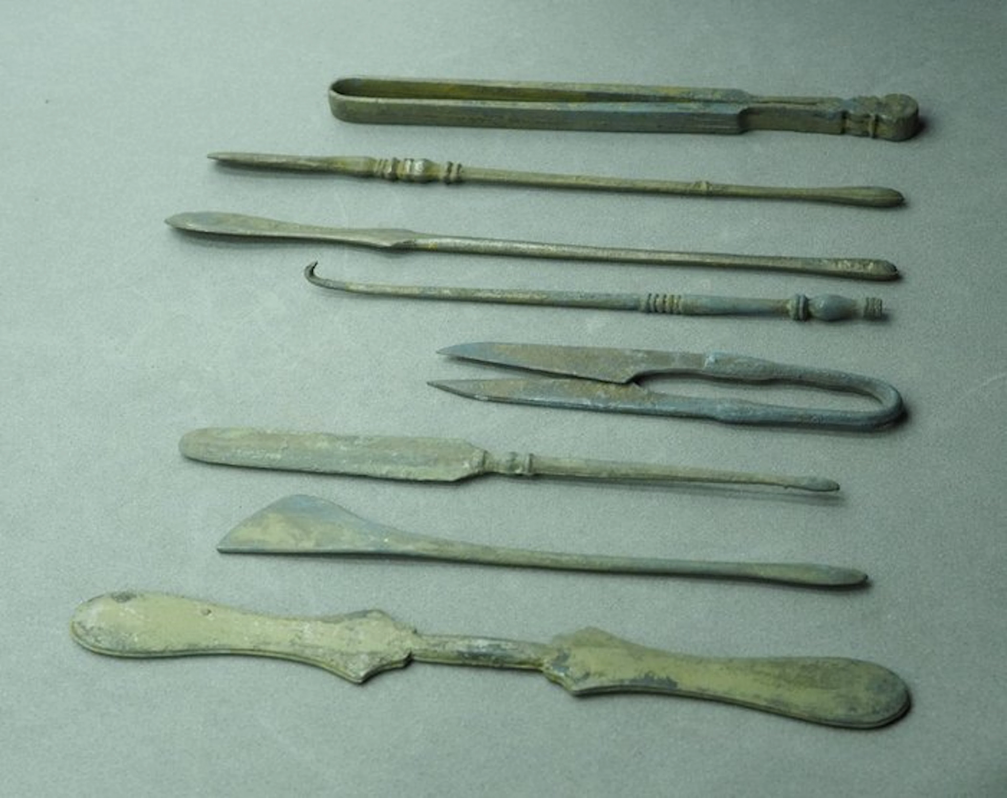 Ancient Roman Metal Surgical Instruments – Bronze Replica...