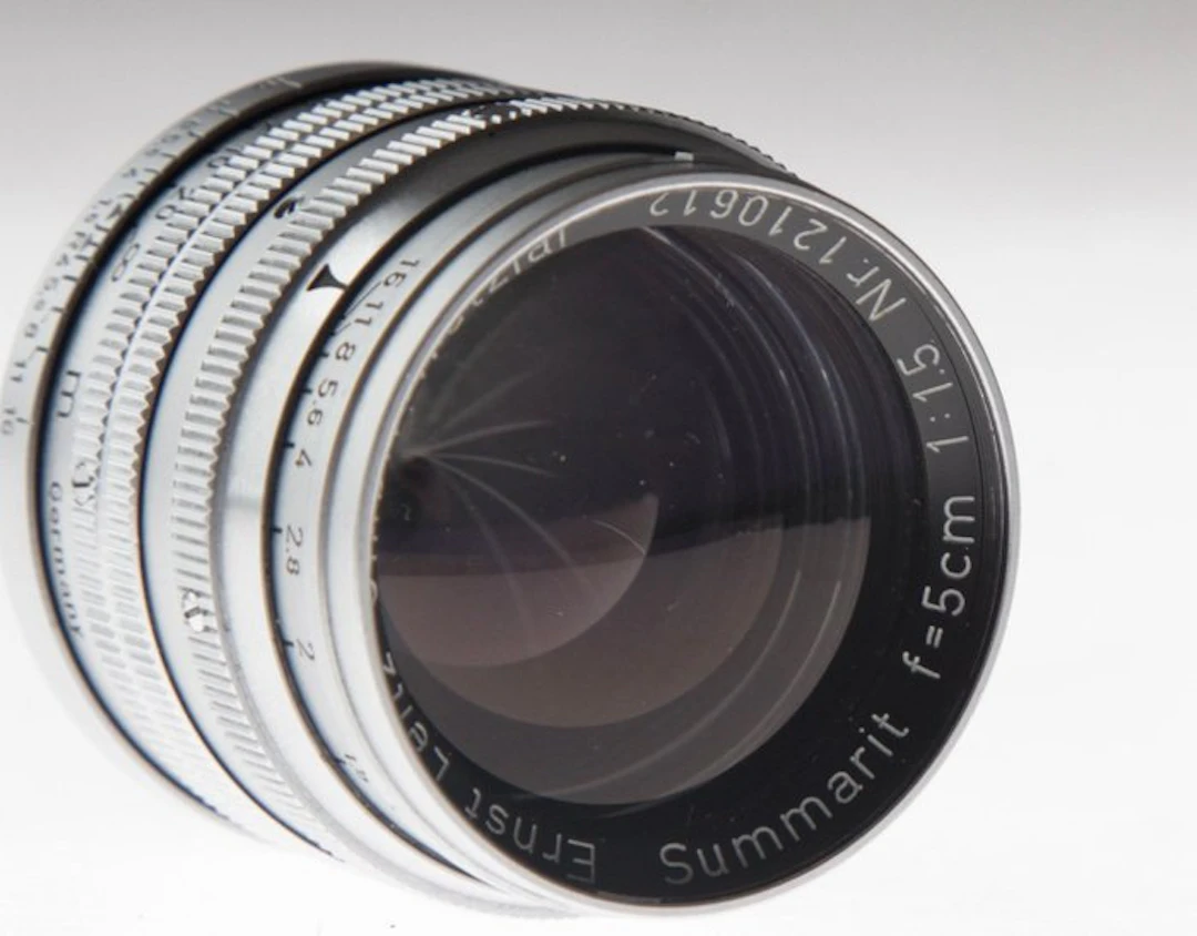 Leitz Summarit f=5cm 1:1,5 Prime lens