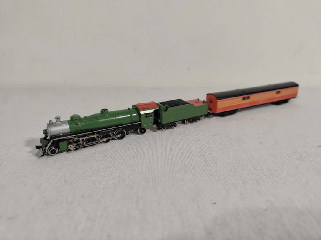 Märklin Z - Steam locomotive with tender (1) - 2-8-2 +...