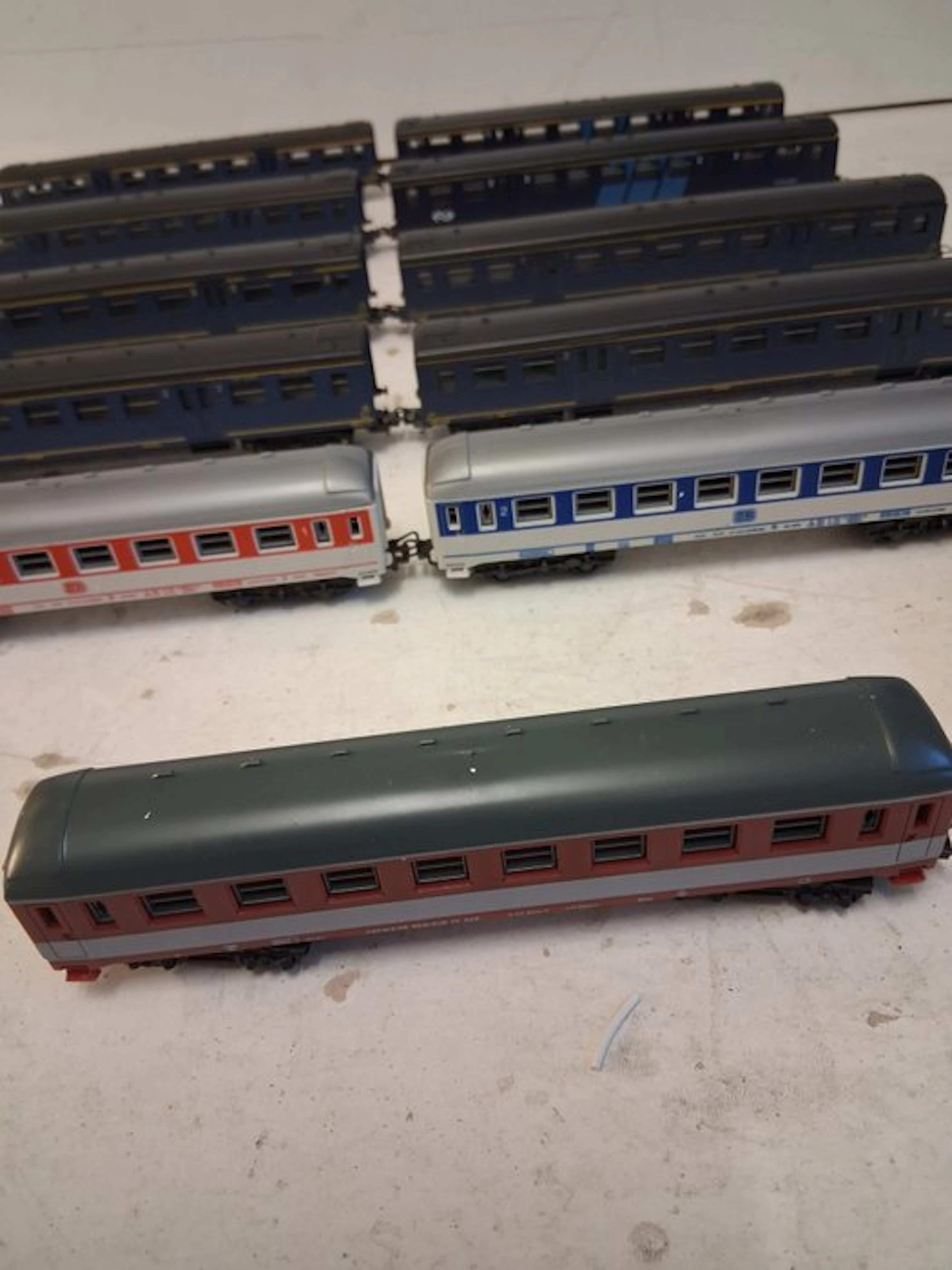 Lima H0 - Model train wagon (11) - 11 passenger wagons...